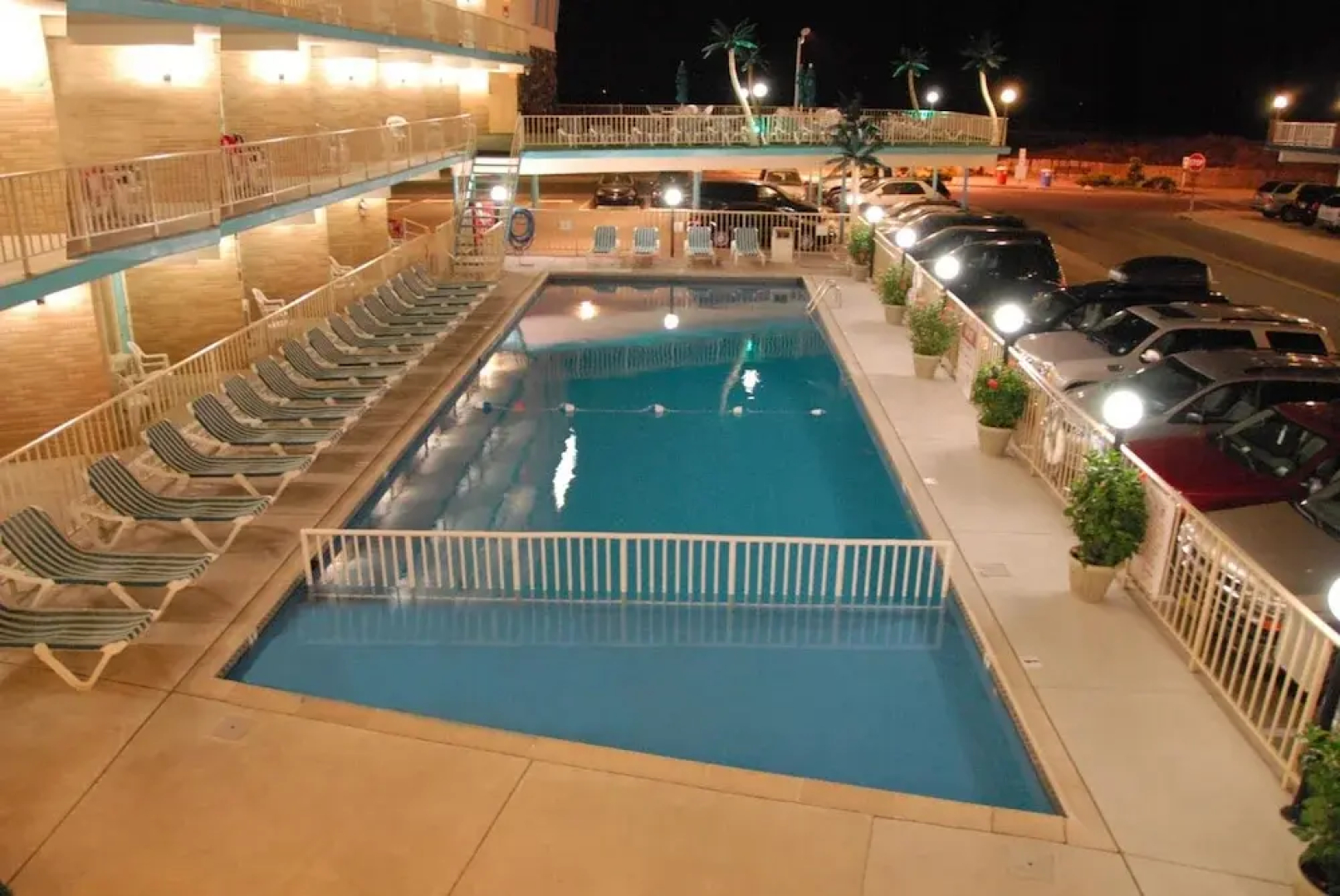 Bristol Plaza Resort Motel