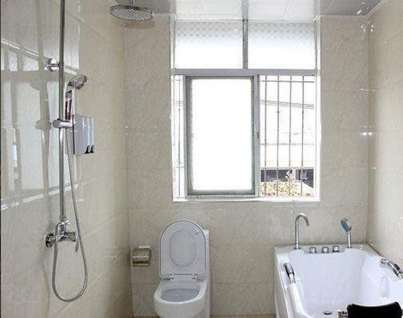 Fuyuanchun Business Hotel