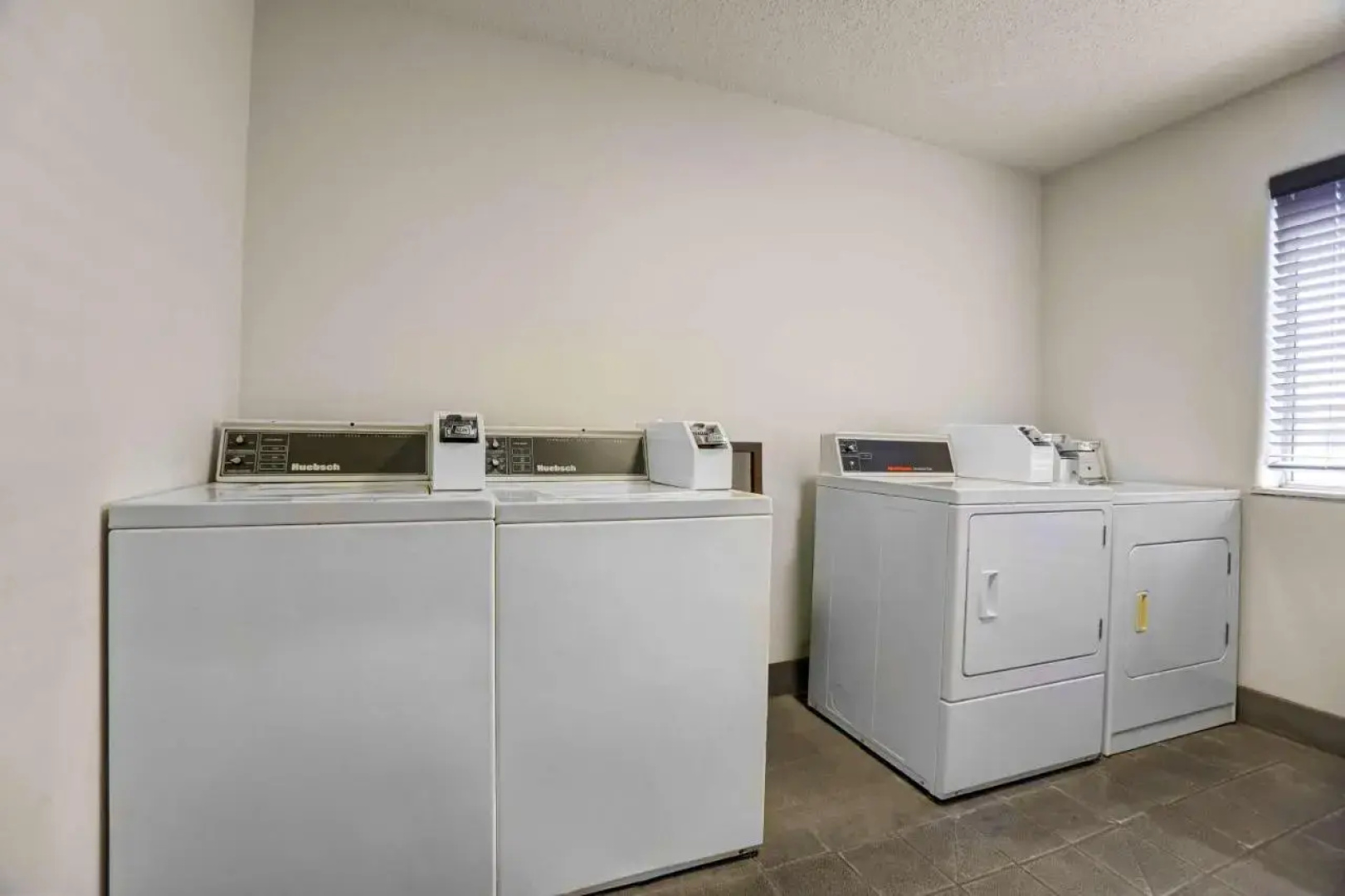 Superstition Inn and Suites