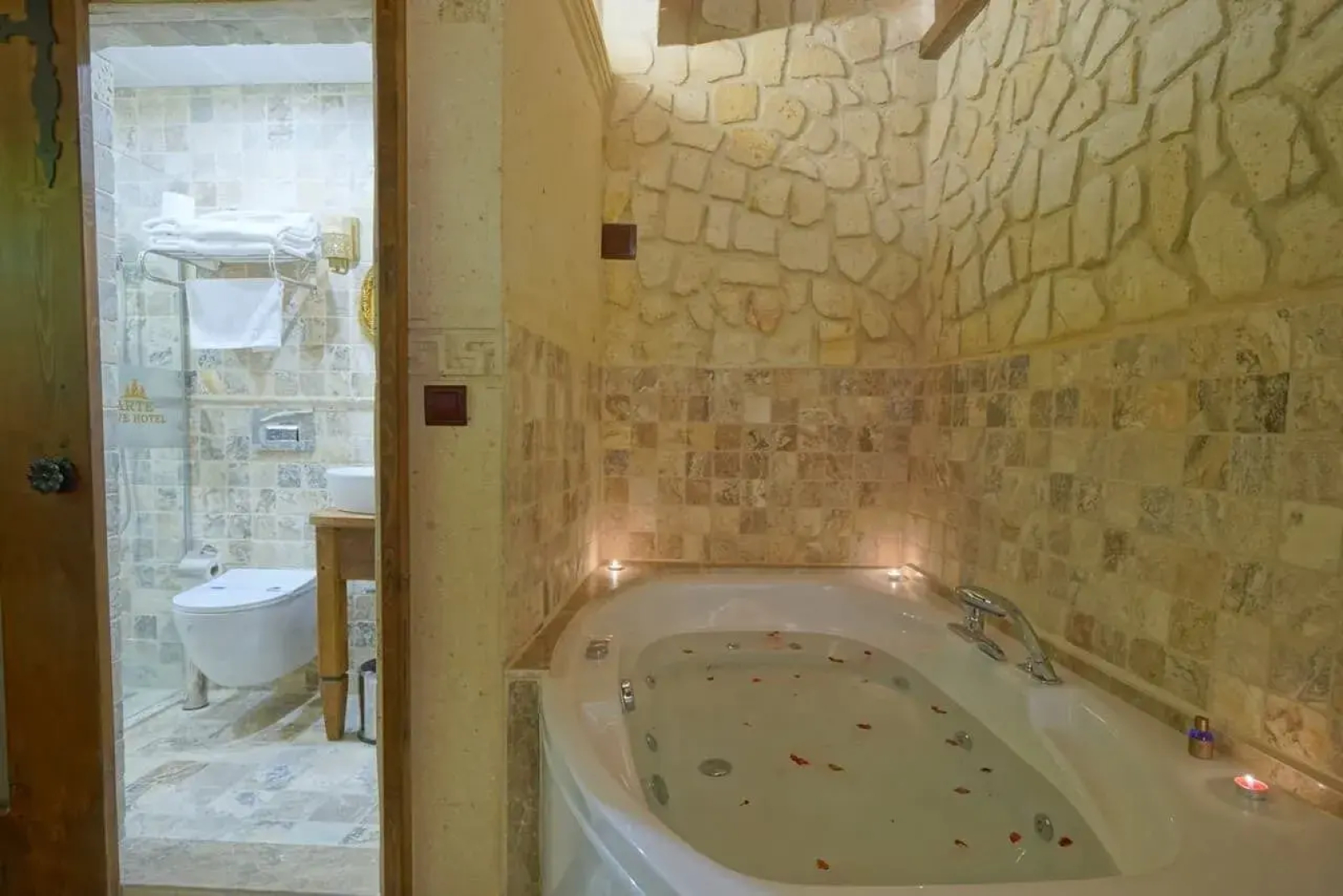 Arte Cave Hotel