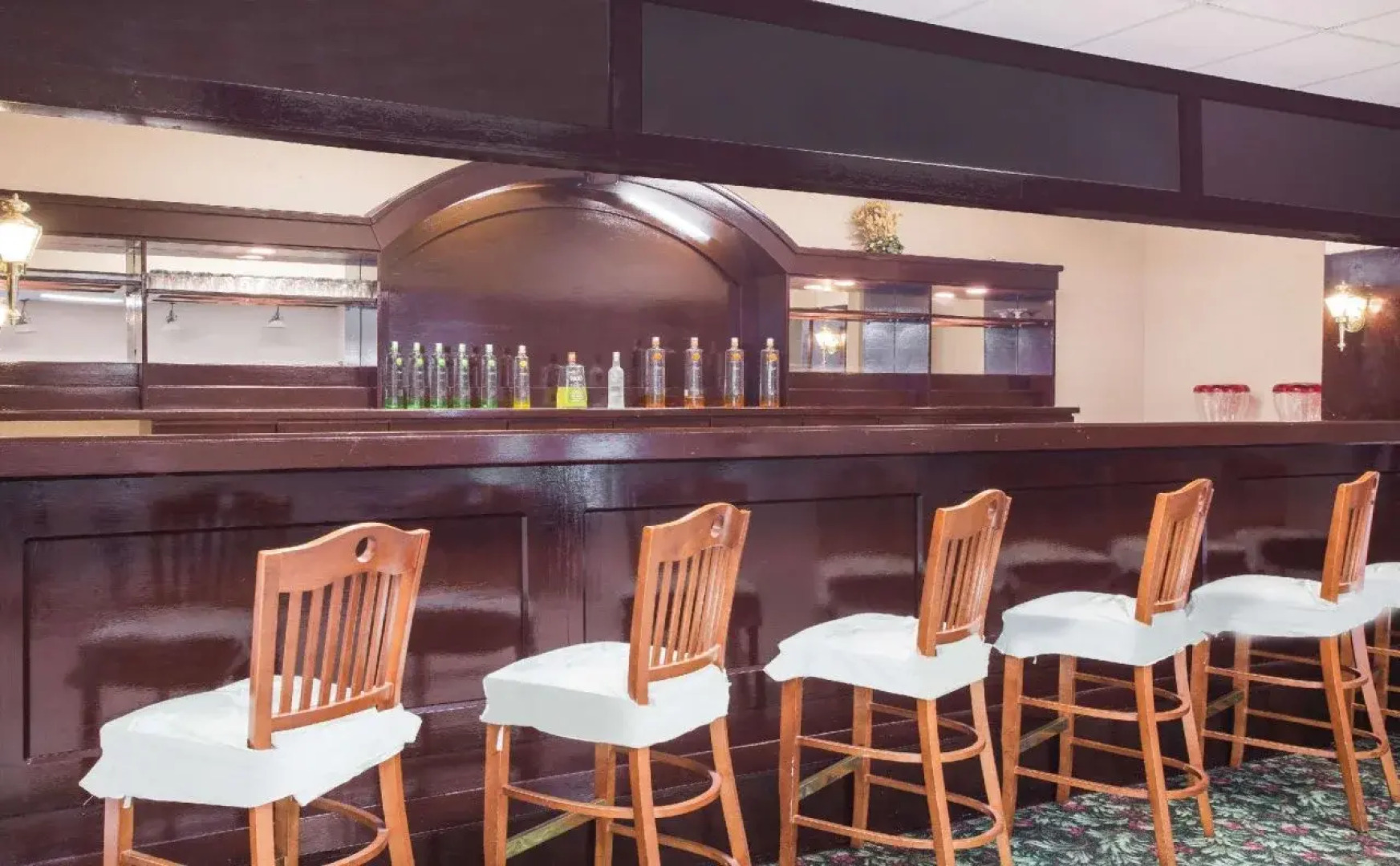 Ramada by Wyndham & Suites Warner Robins