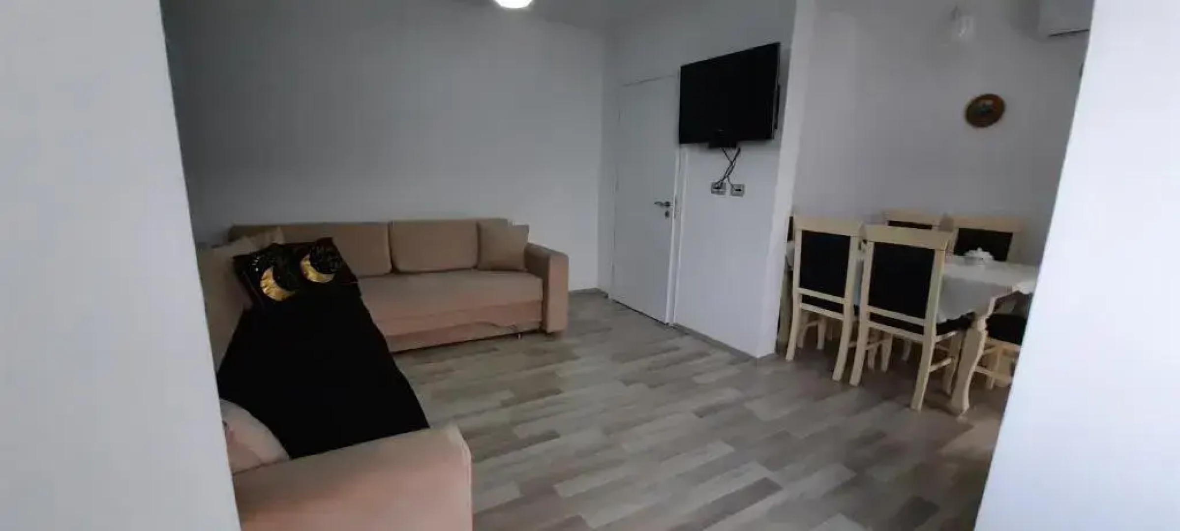 Apartament Clara Permet