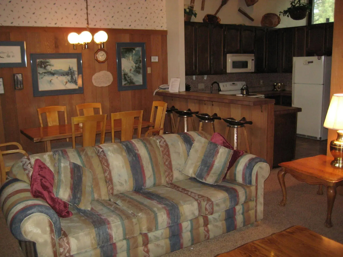 Chateau Sans Nom by Mammoth Reservation Bureau