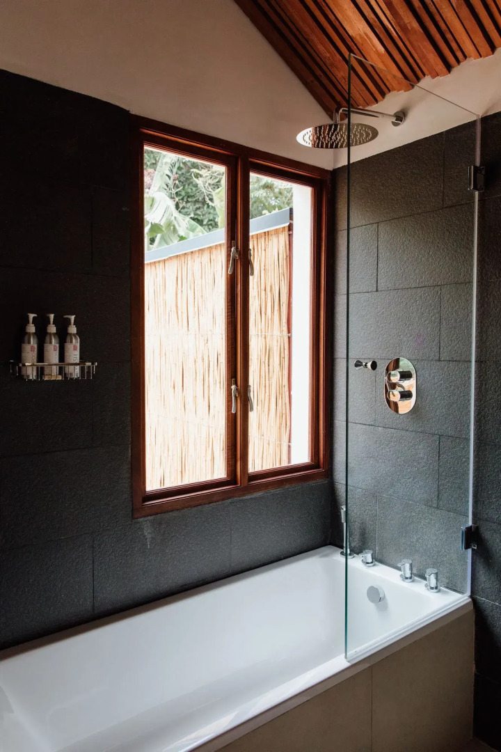 Hemingways Retreat Kigali