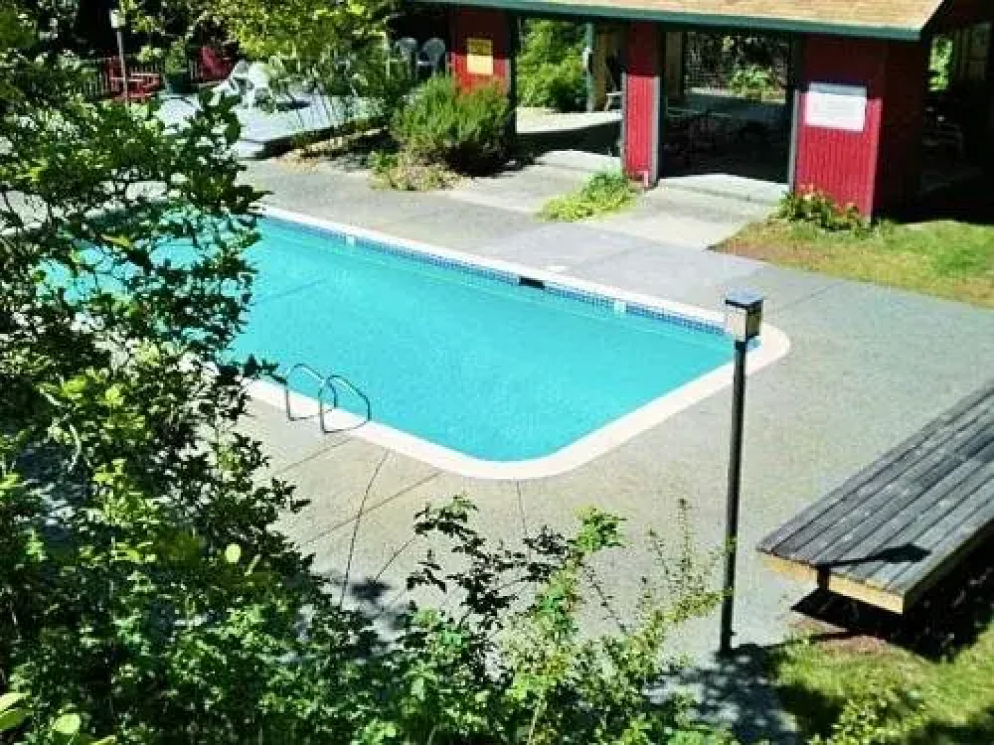 Creekside Inn & Resort