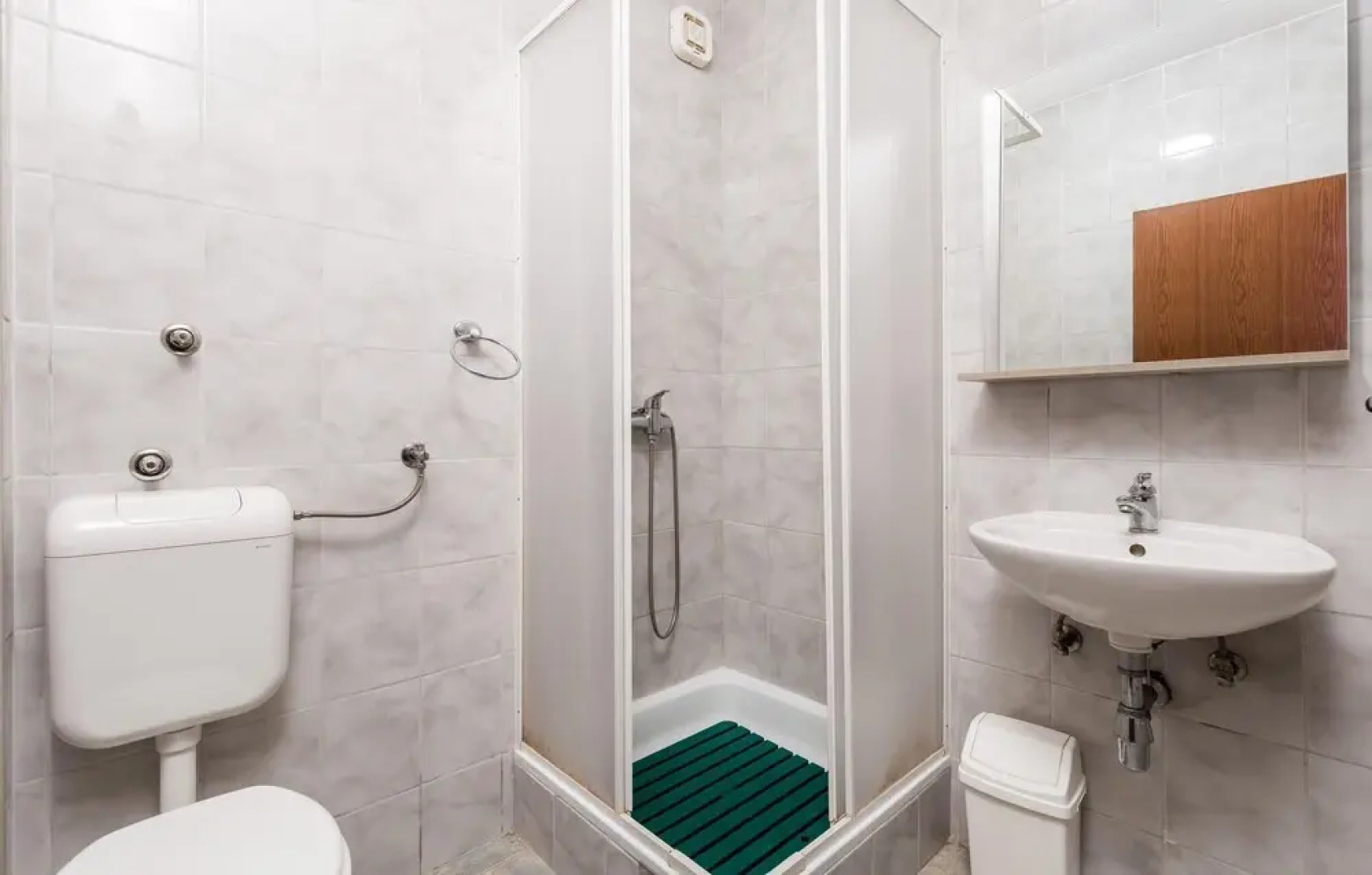 Beautiful Apartment in Prizna With Wifi and 3 Bedrooms