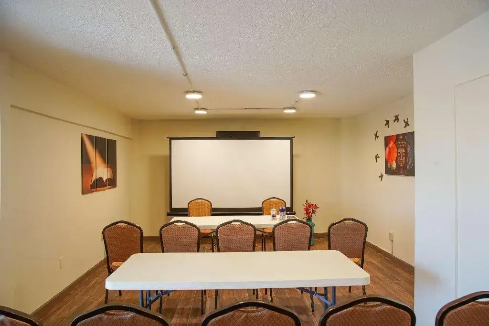 SureStay by Best Western Victoria