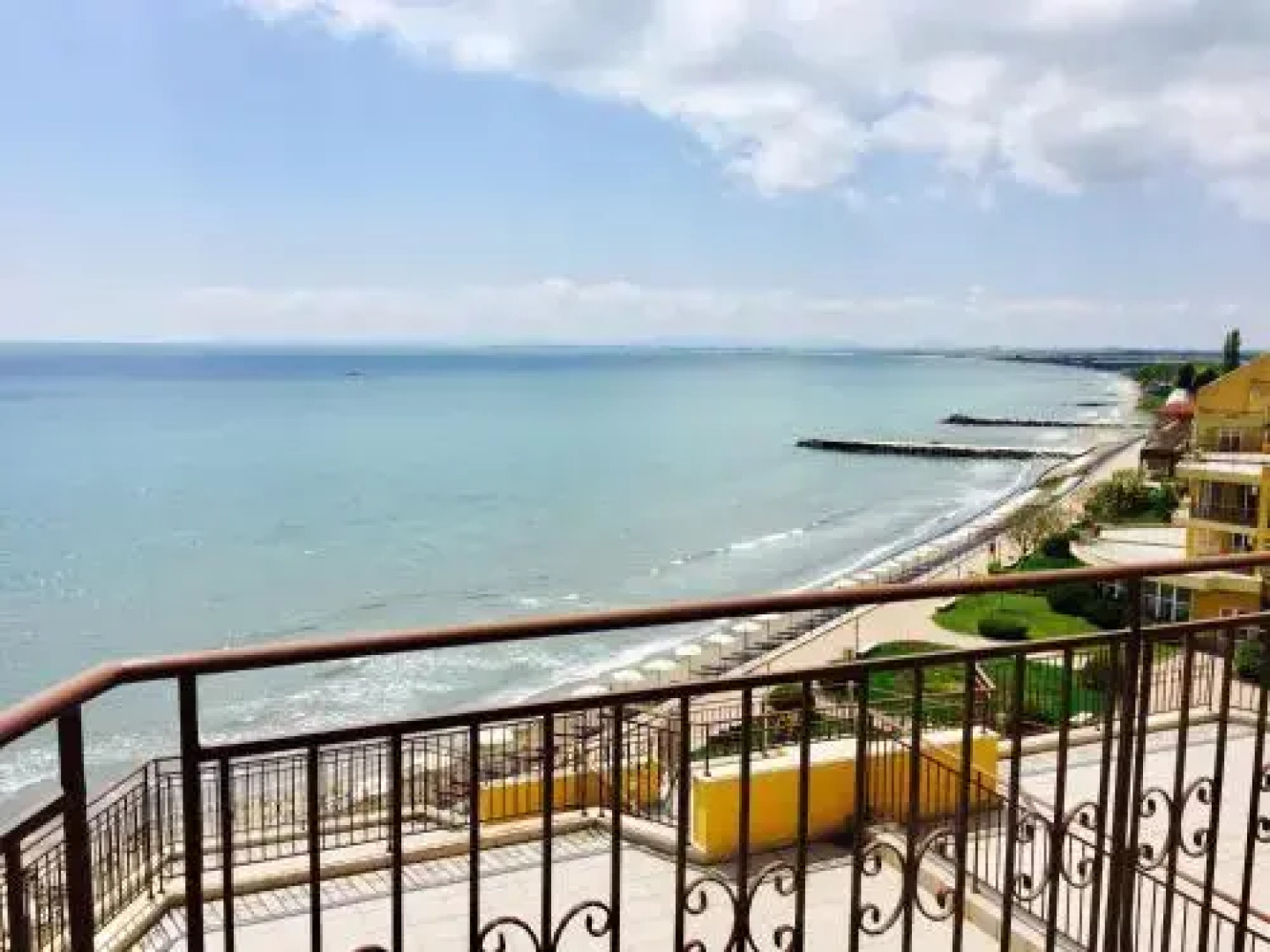 Psb Deluxe Apartments