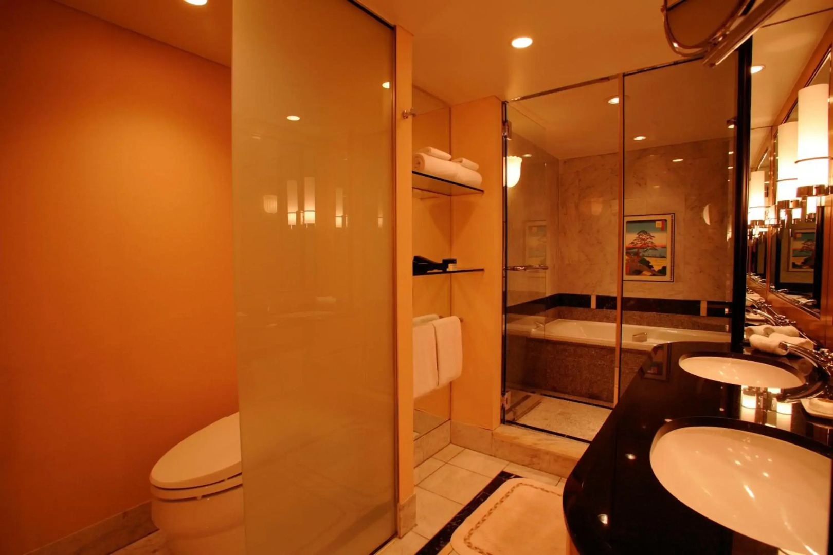 Hotel New Otani Tokyo, The Main