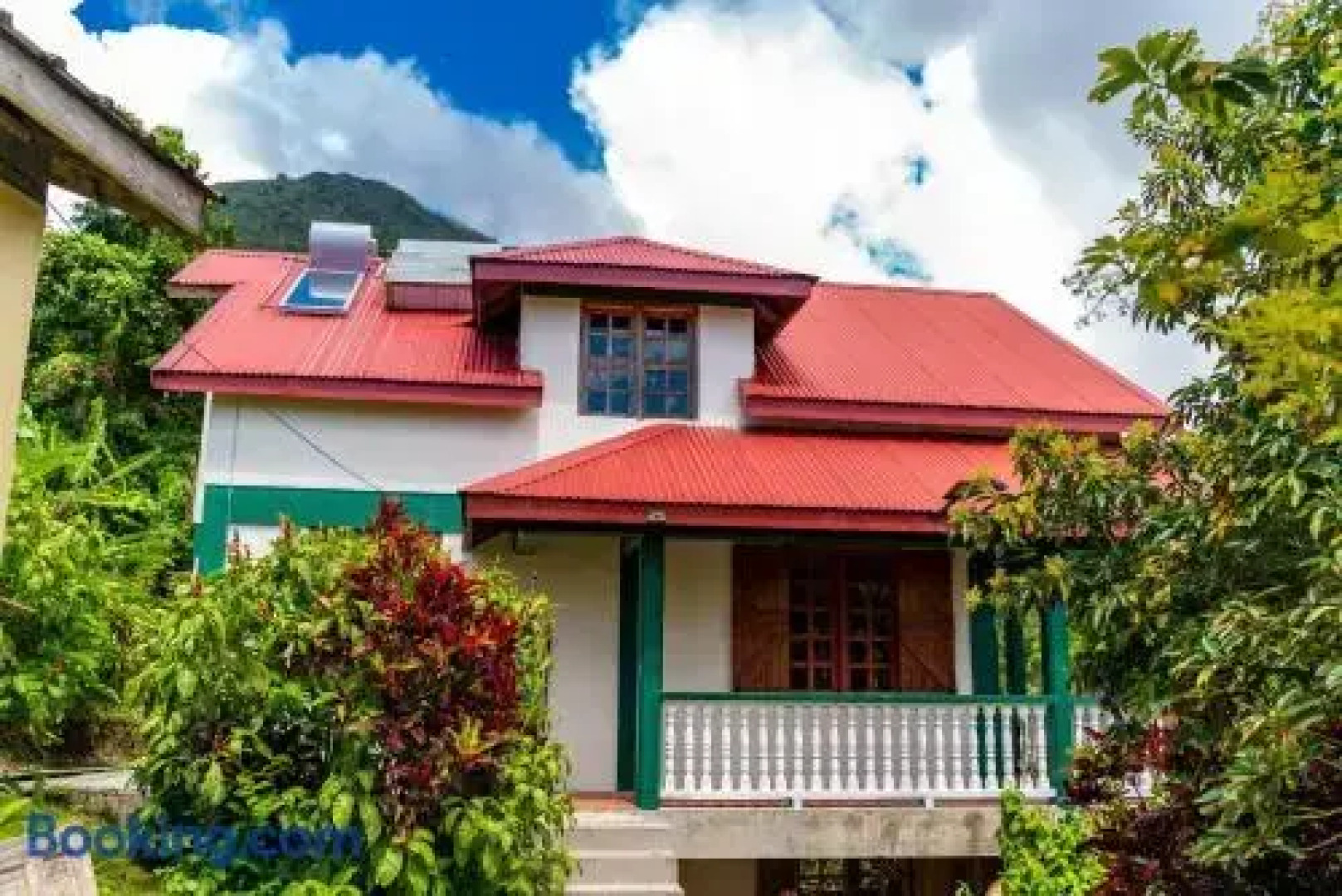 Roxys Mountain Lodge