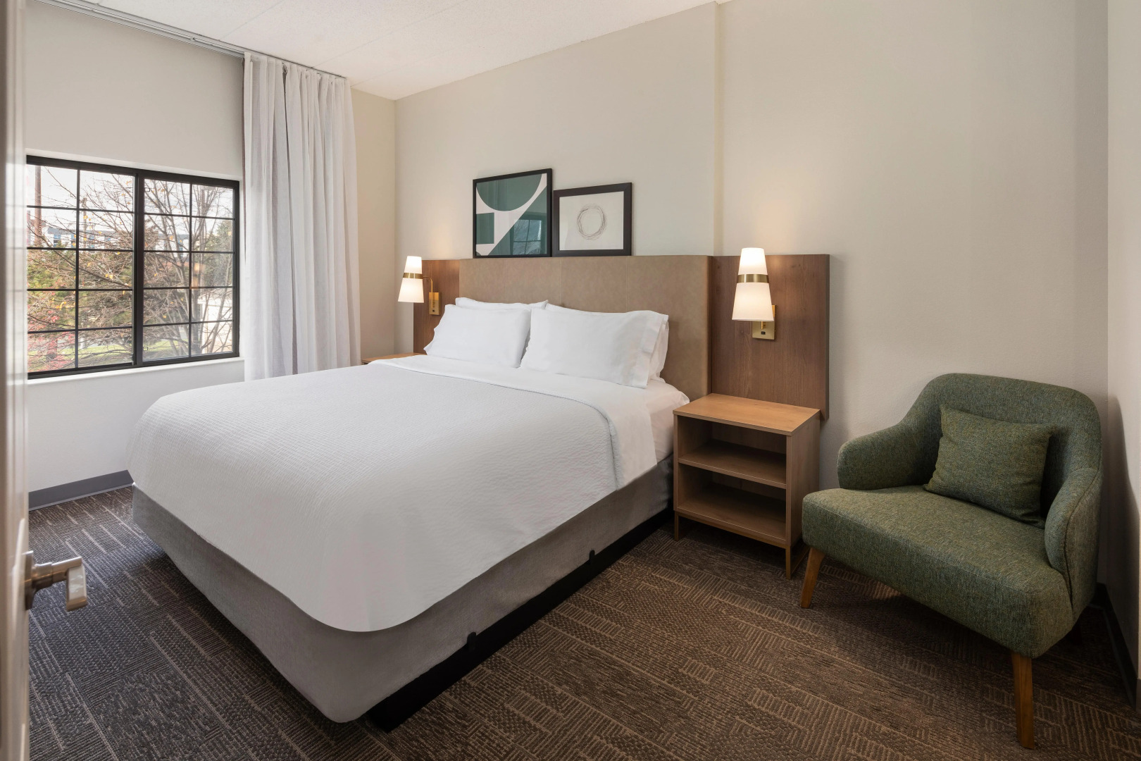 Staybridge Suites MPLS-Maple Grove/Arbor Lakes by IHG
