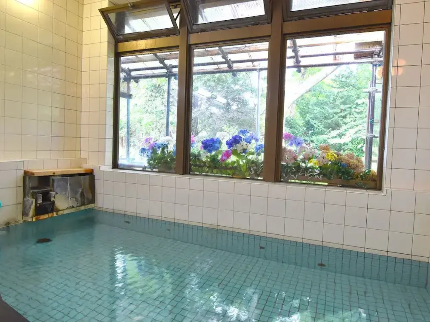 Kuroishi Onsenkyo Ochiai Onsen Kanesada Ryokan