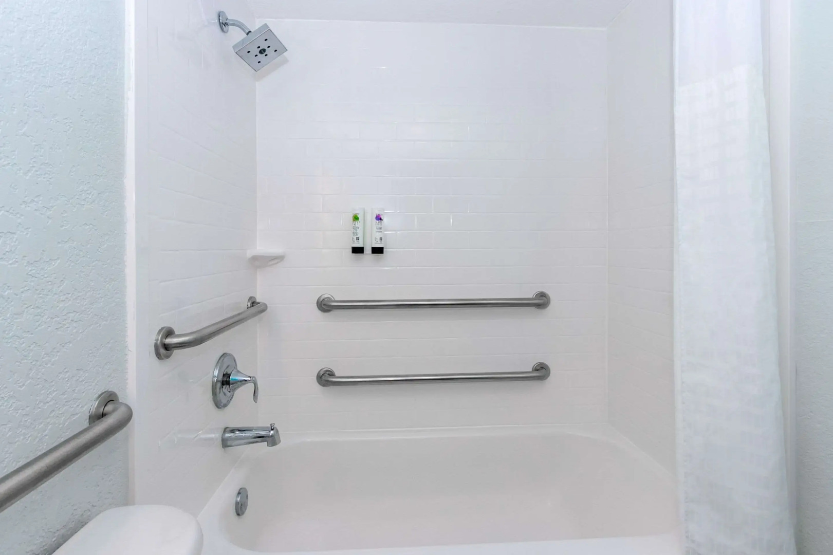 Dolphin Sands Clearwater Beach, an Ascend Collection Hotel