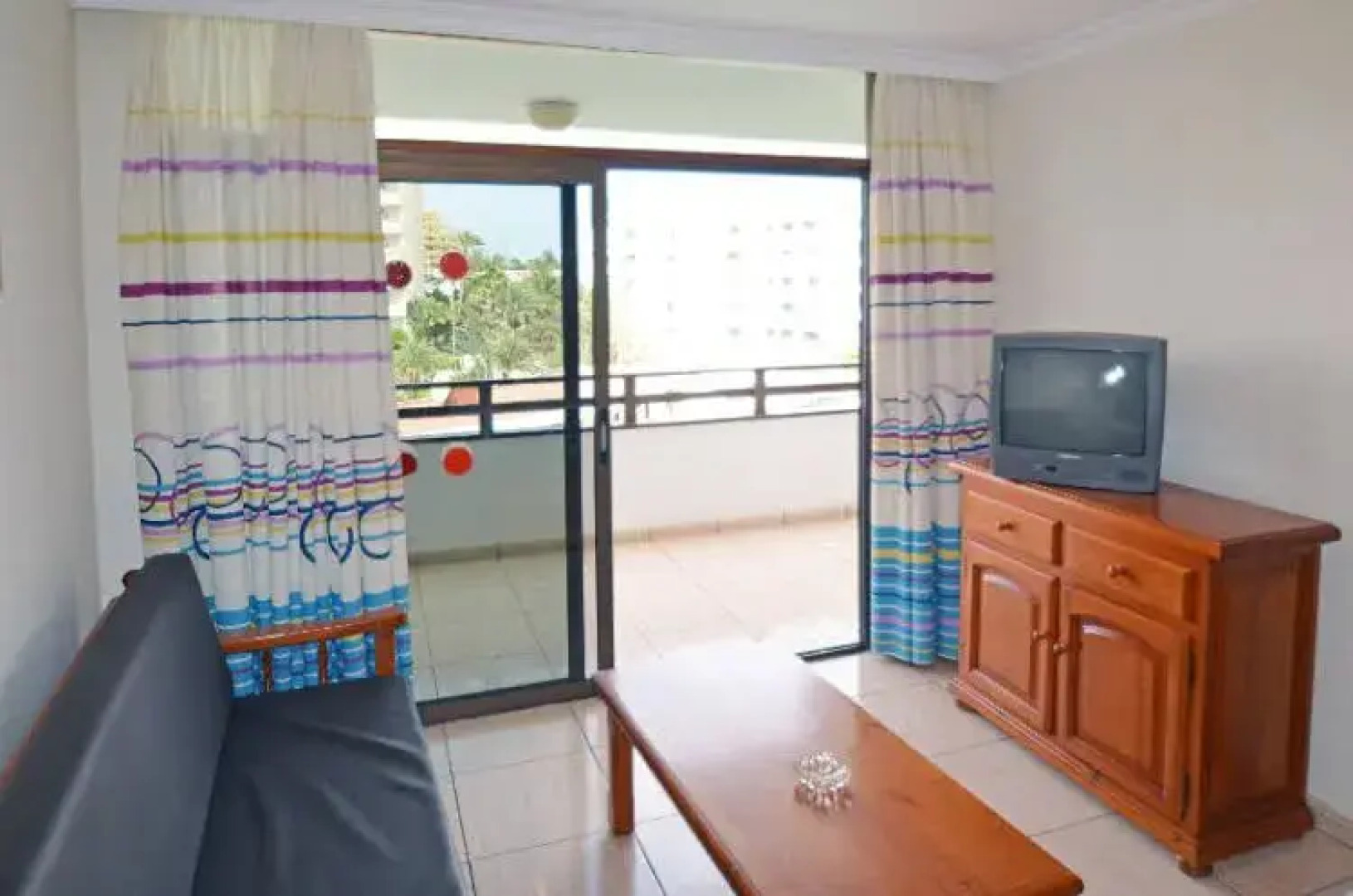 Apartamentos Los Juncos II