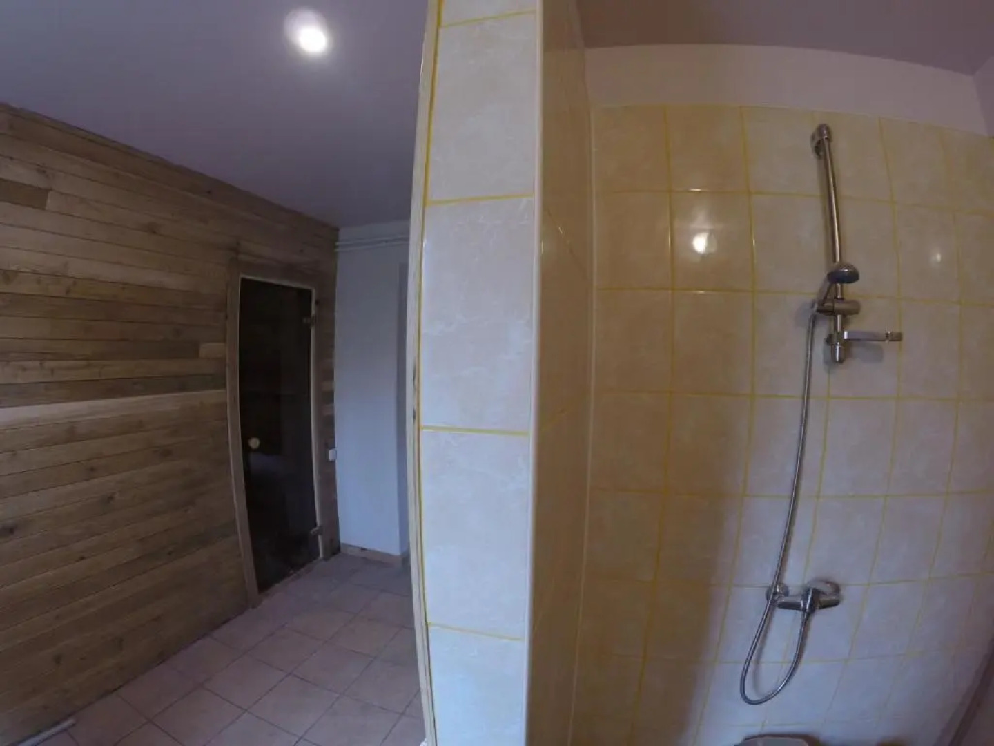 Viesu Māja Arnicāni