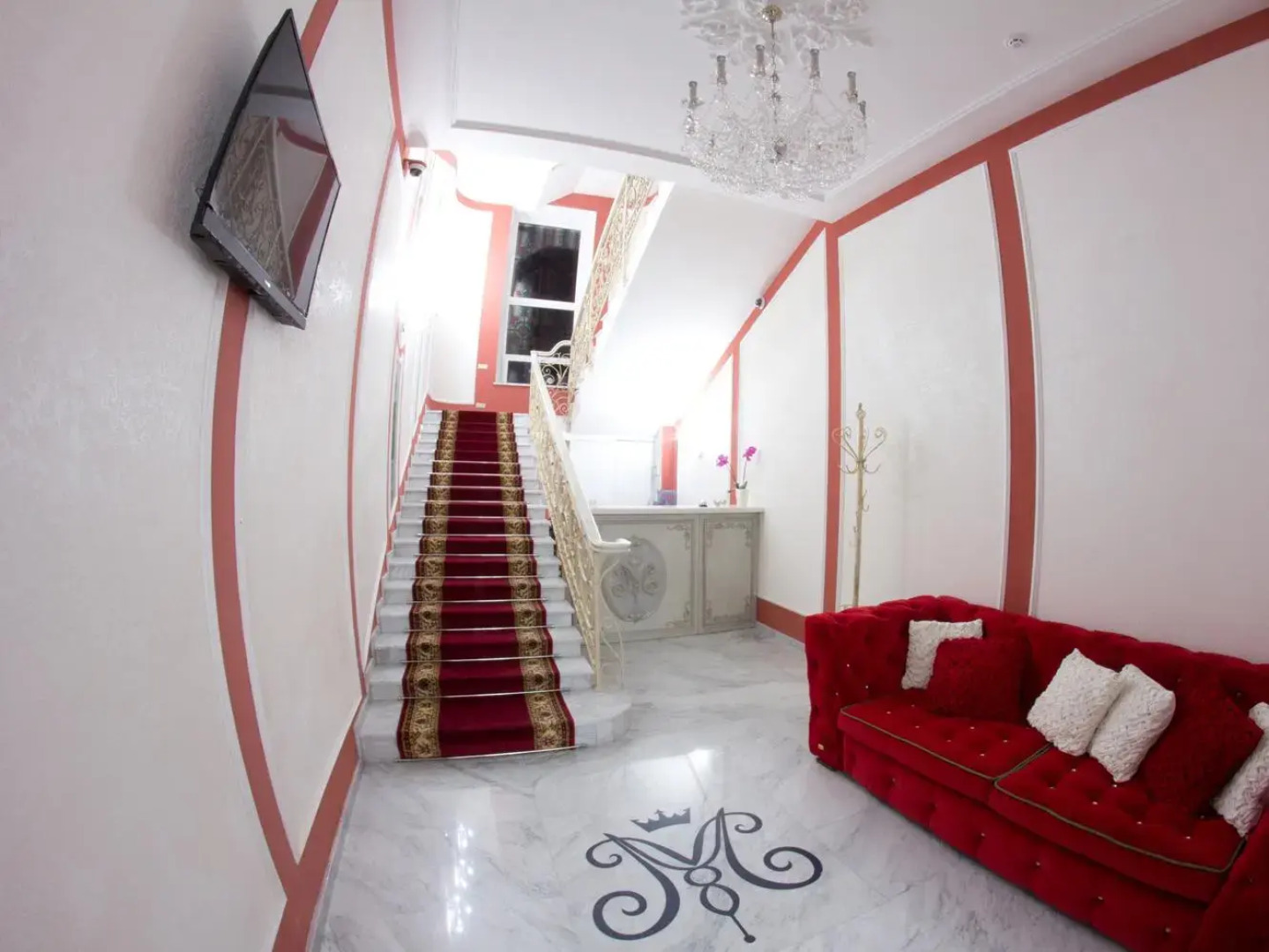 Metro Hotel Apartments