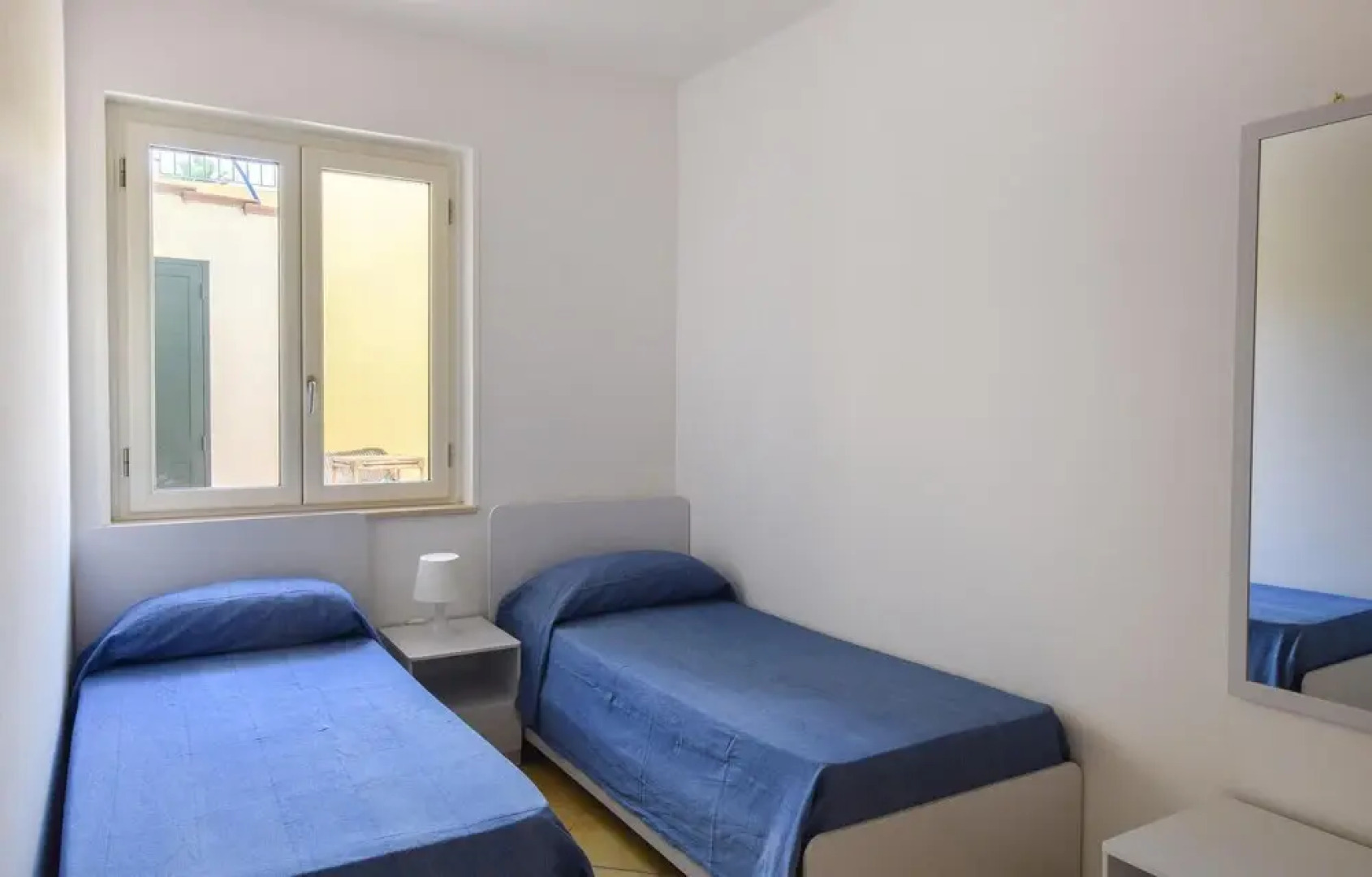 Amazing Apartment in Briatico With Wifi and 2 Bedrooms