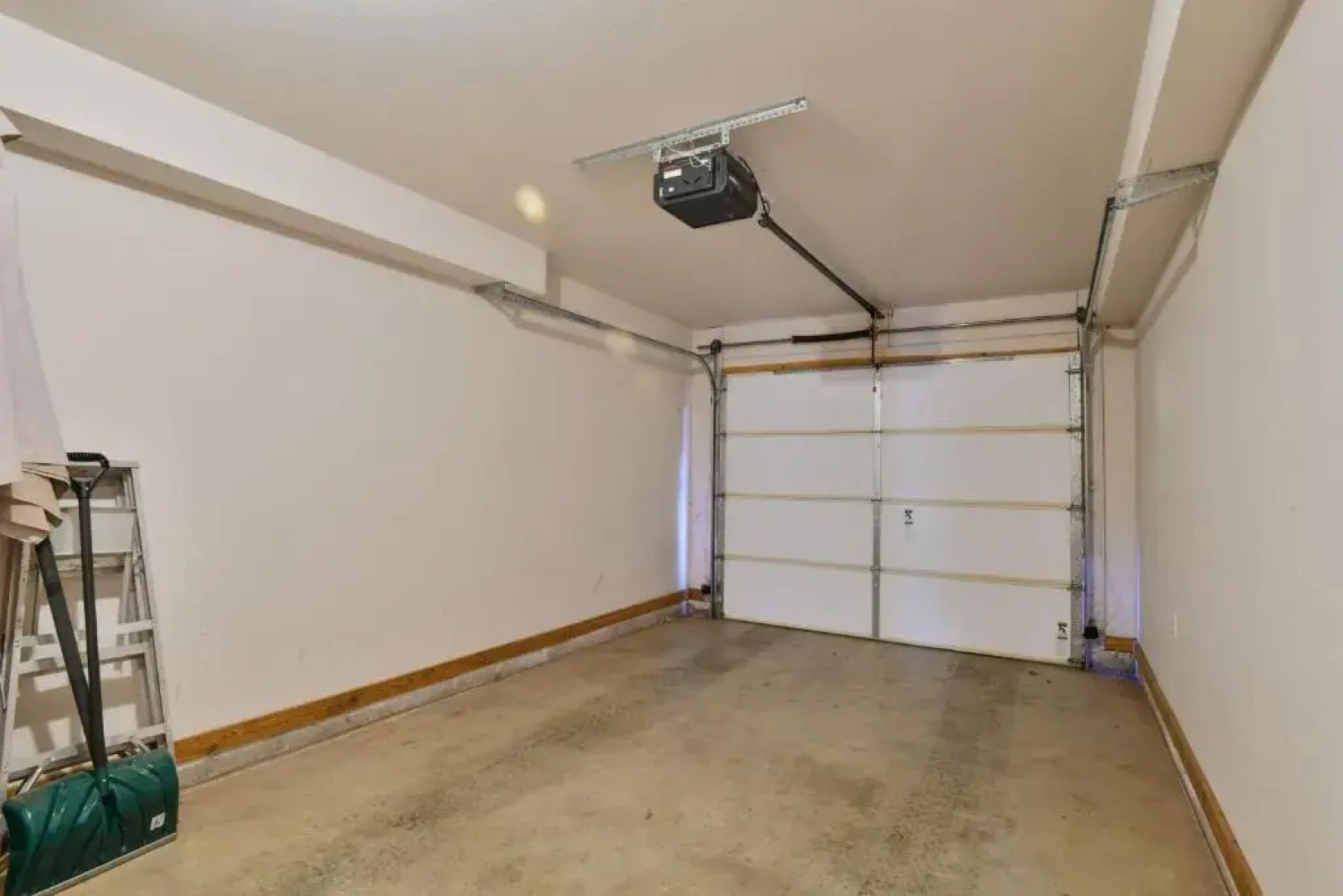 Castillo De Las Rocas 3418