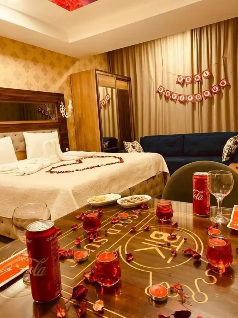 10 Numara Gold Suit Otel