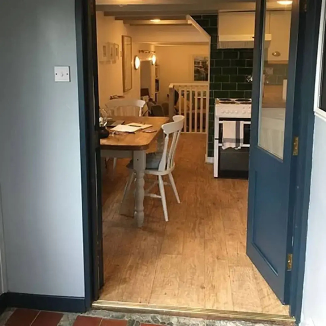 Yewtree Cottage -the Art House