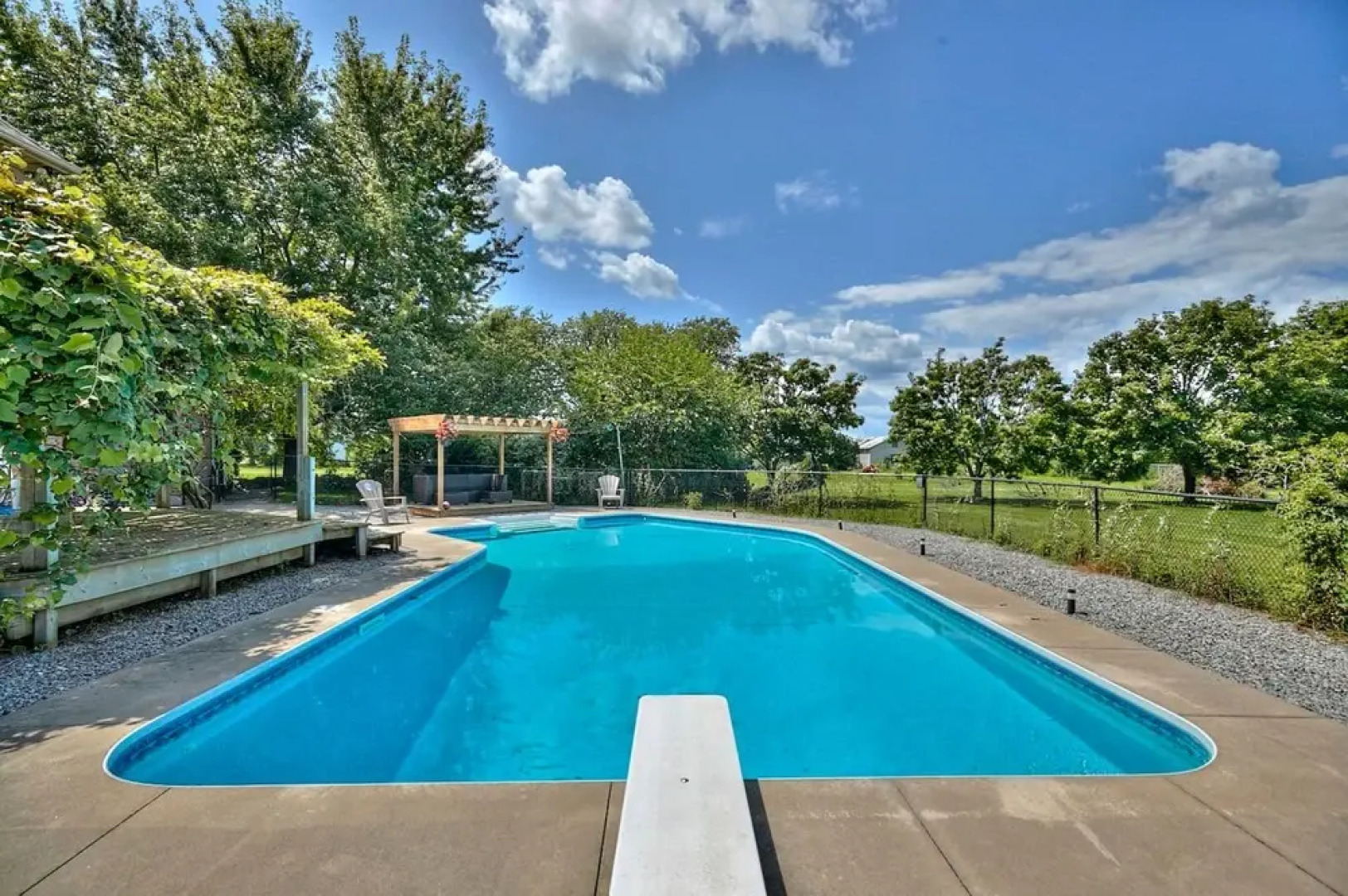 Canadian Grand Executive Villa