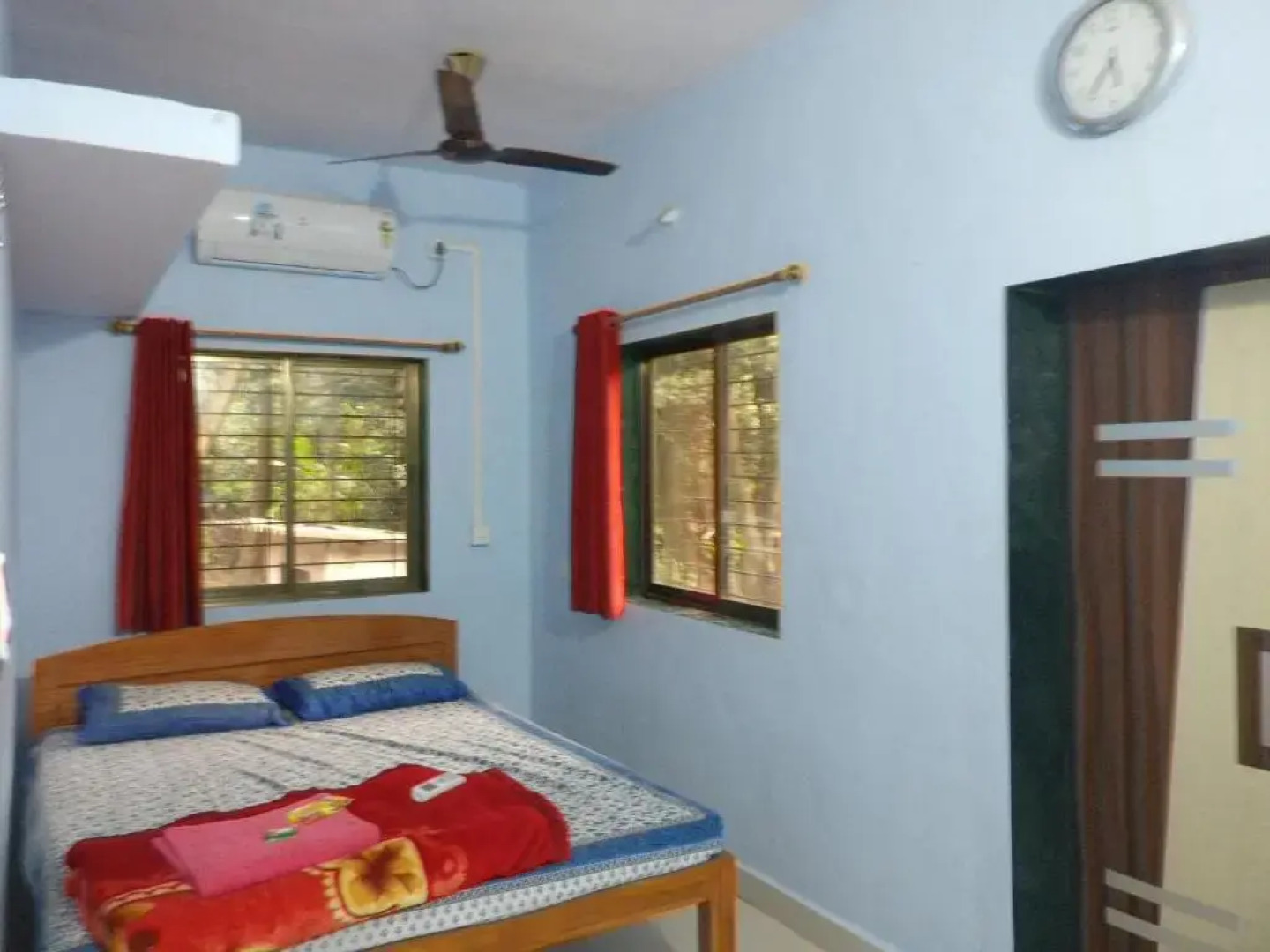 Krushna Kunj Holiday Home