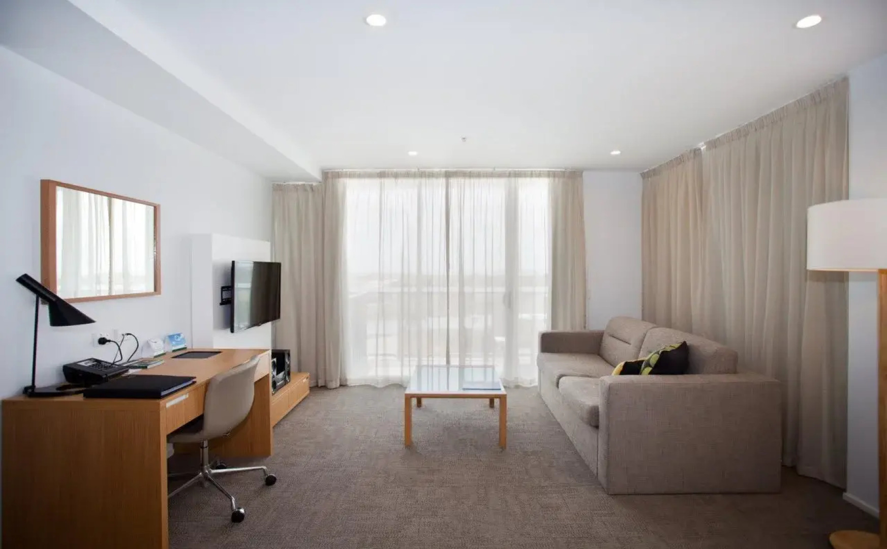 Quest Mackay on Gordon