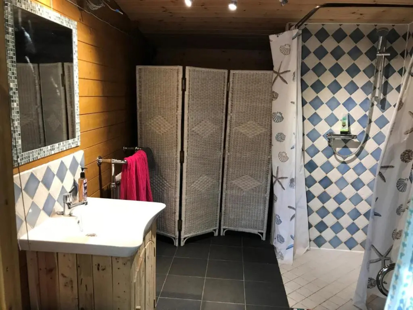 Cotswolds Camping at Holycombe