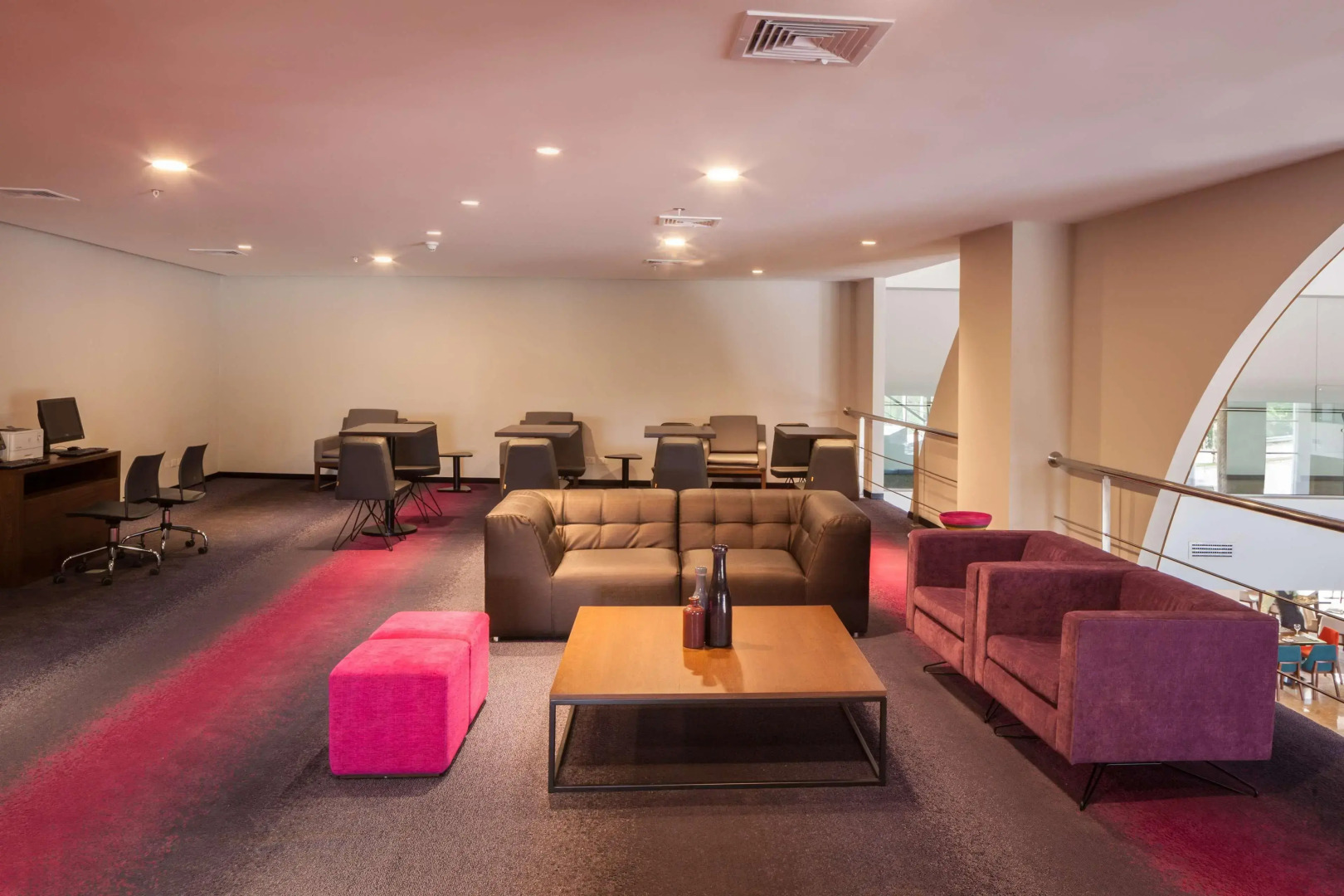 Radisson Hotel Santa Cruz