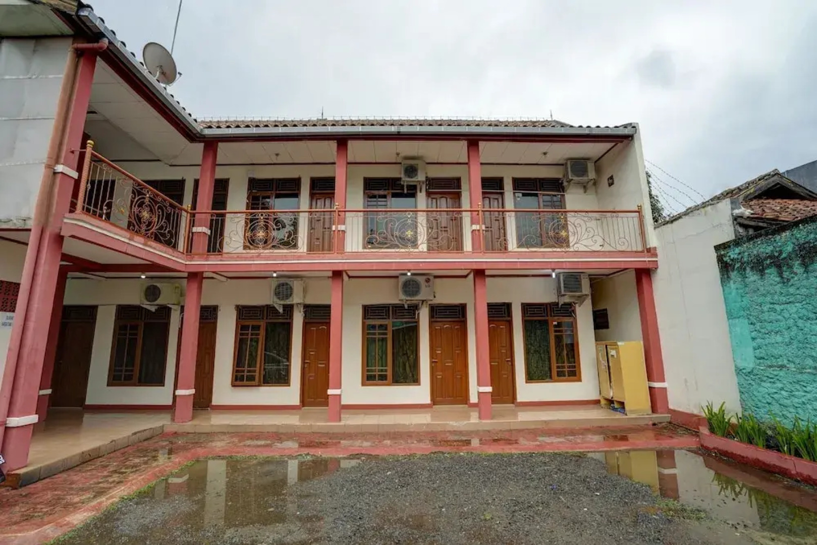 Pondok Pujasera by OYO Rooms