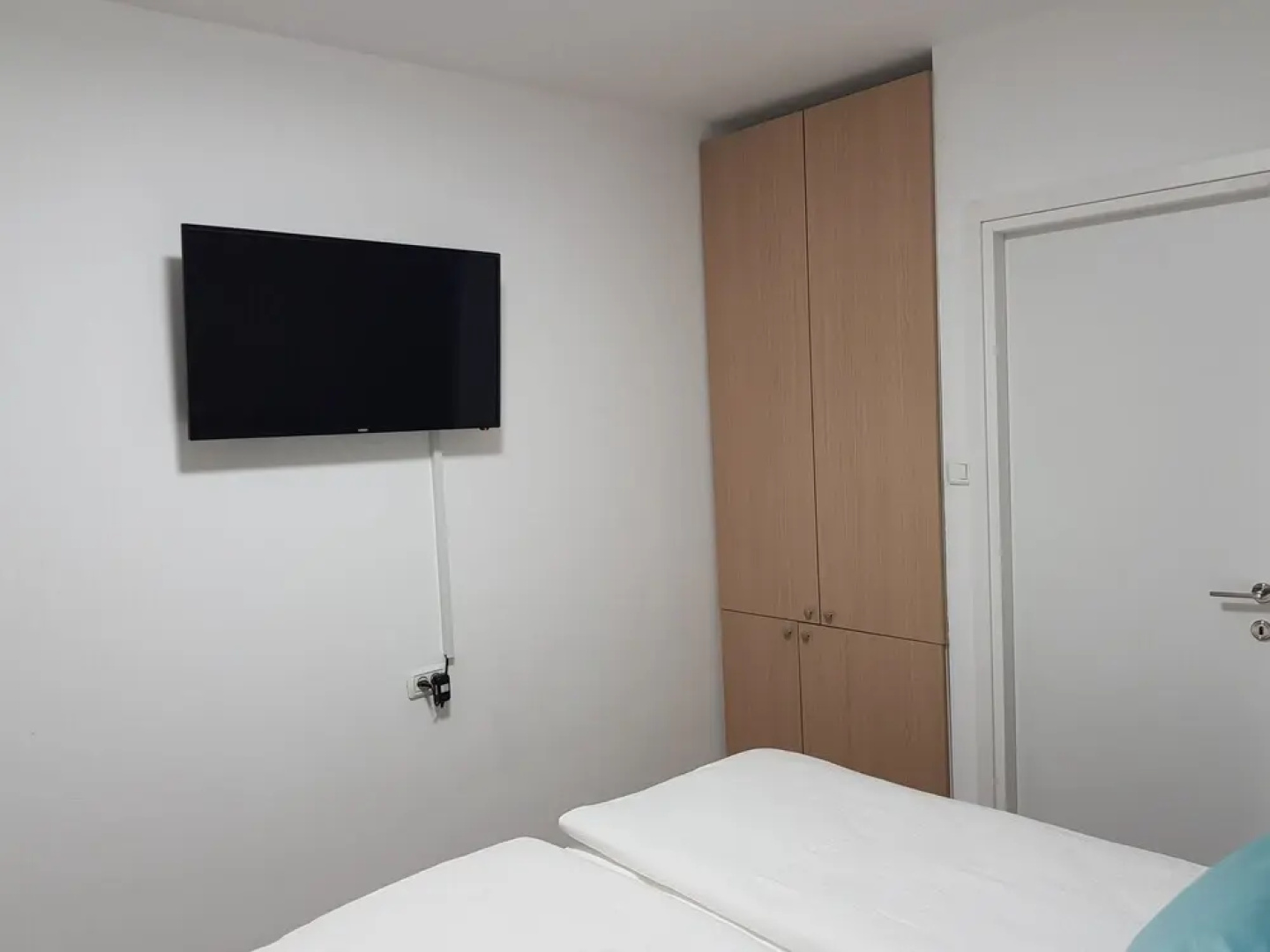 Airport Guest House