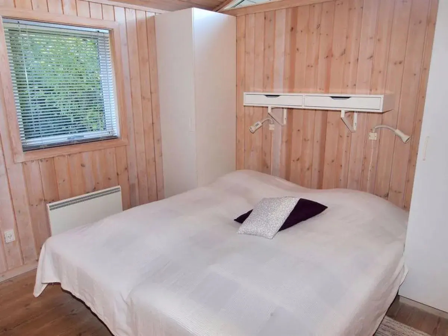 "Delco" - 250m from the sea in Sealand