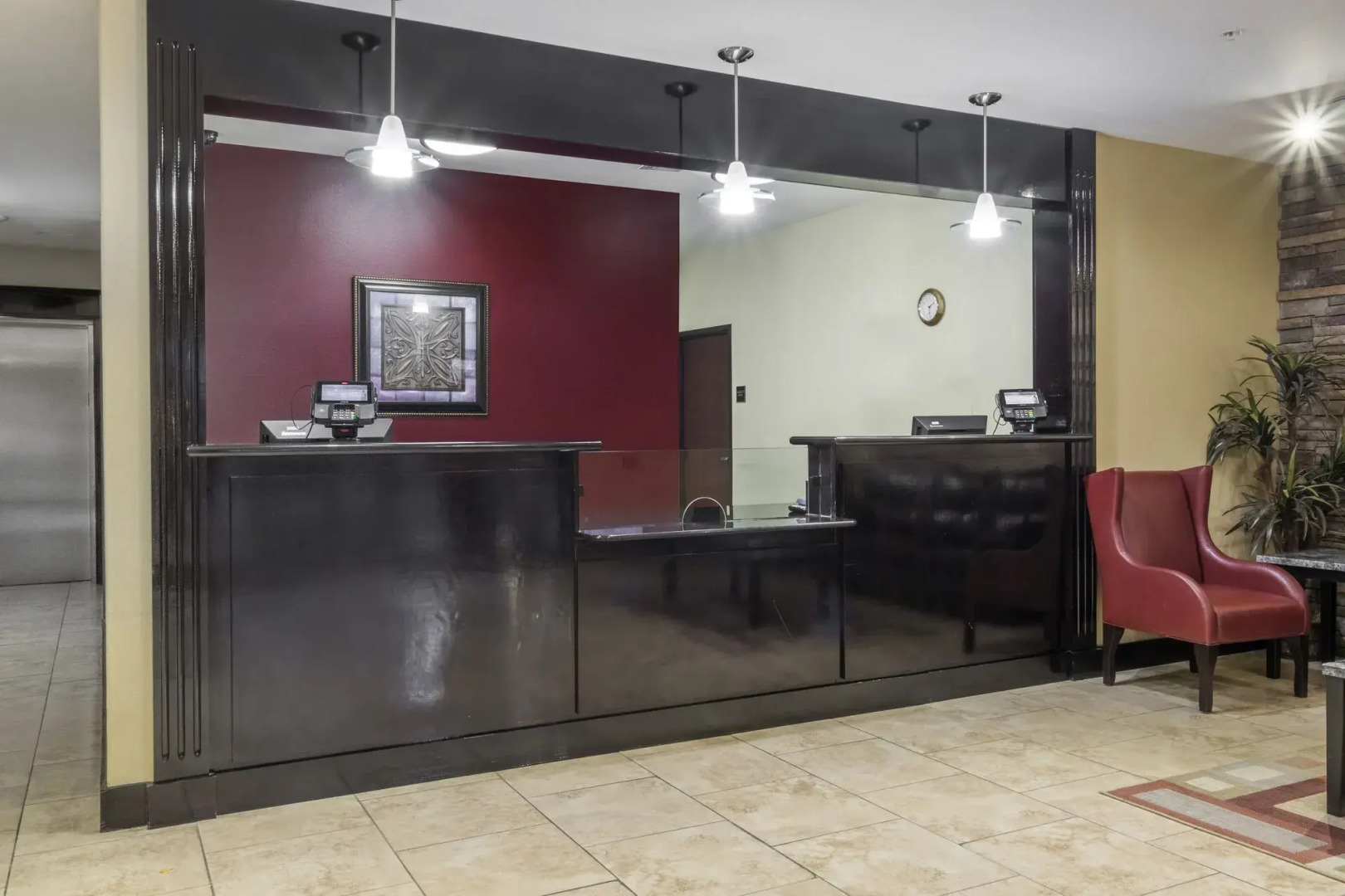 Red Roof Inn & Suites Lake Charles