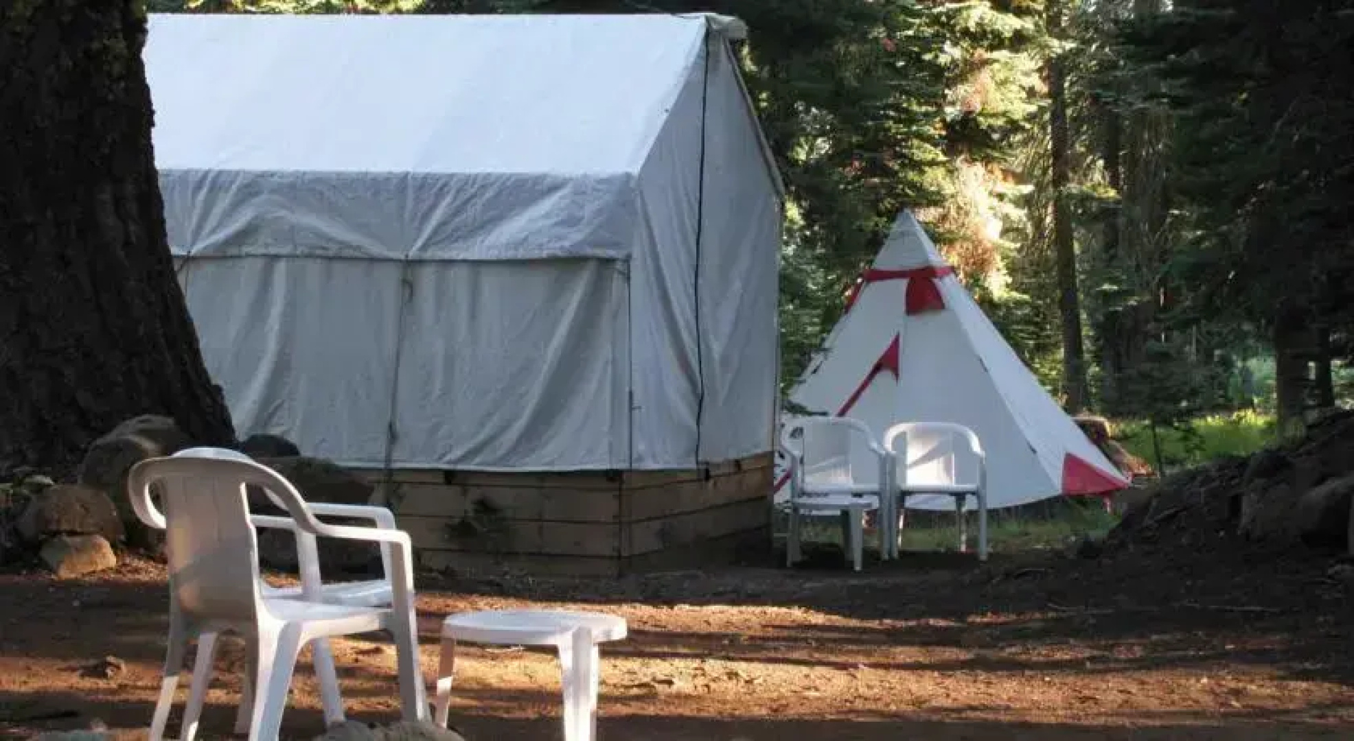 Gold Lake Lodge