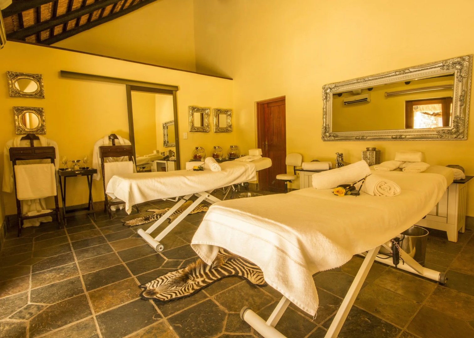 Elandela Private Game Reserve & Luxury Lodge