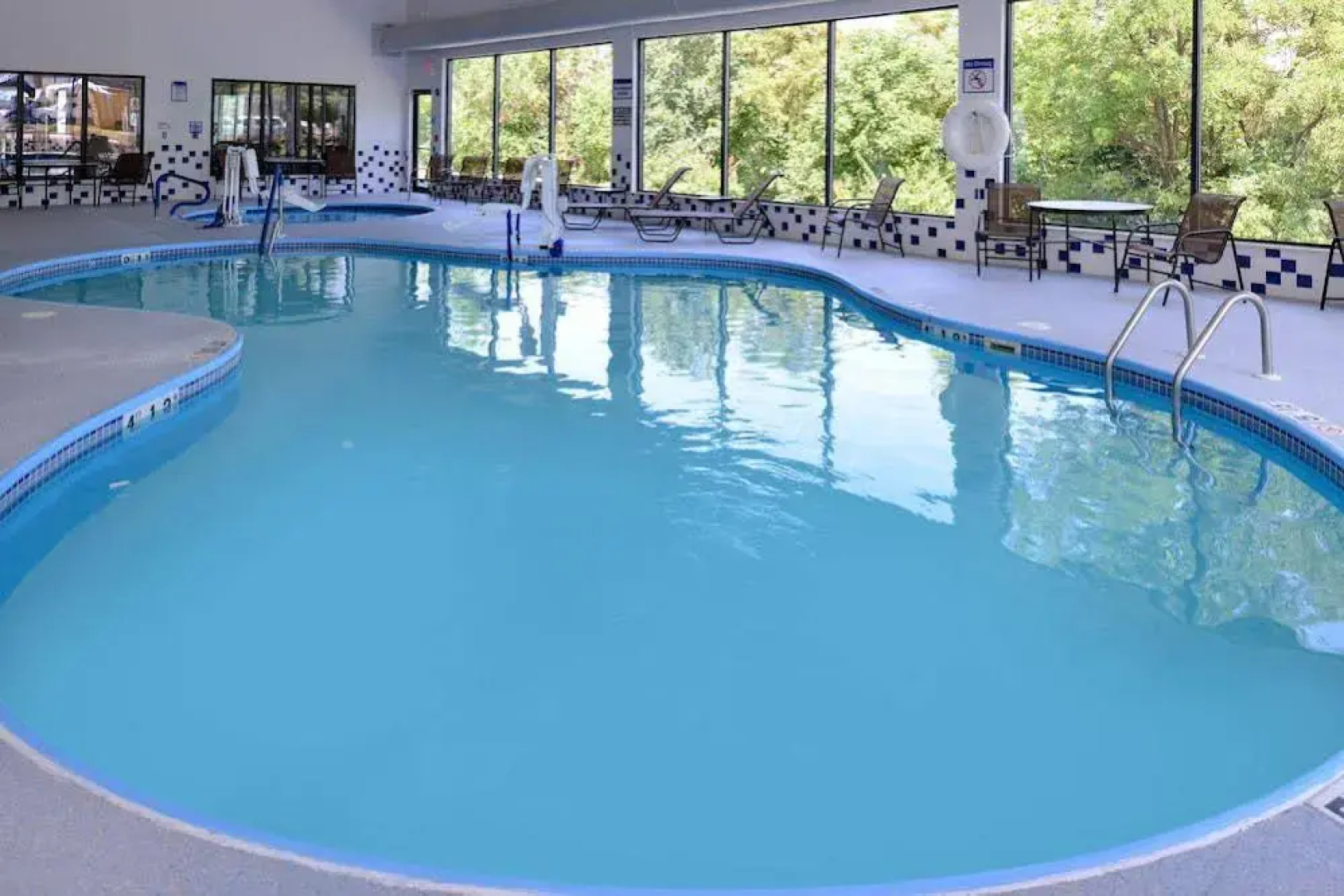 Holiday Inn Express Morgantown, An Ihg Hotel