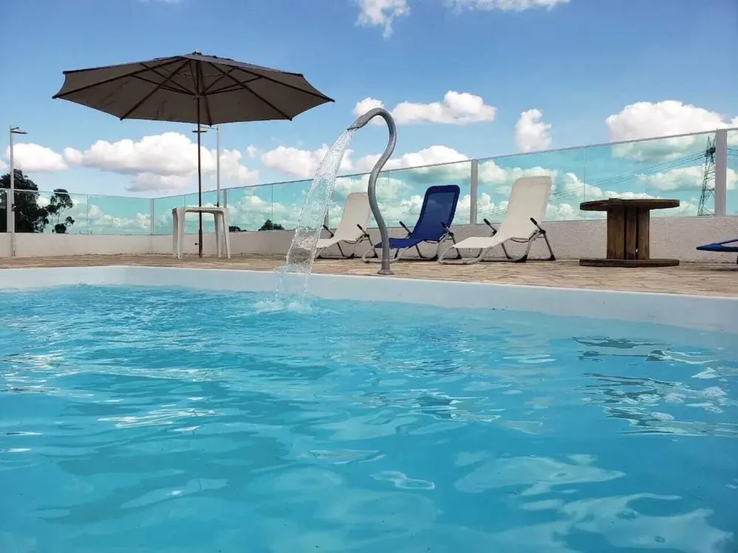 Containers Club Hotel
