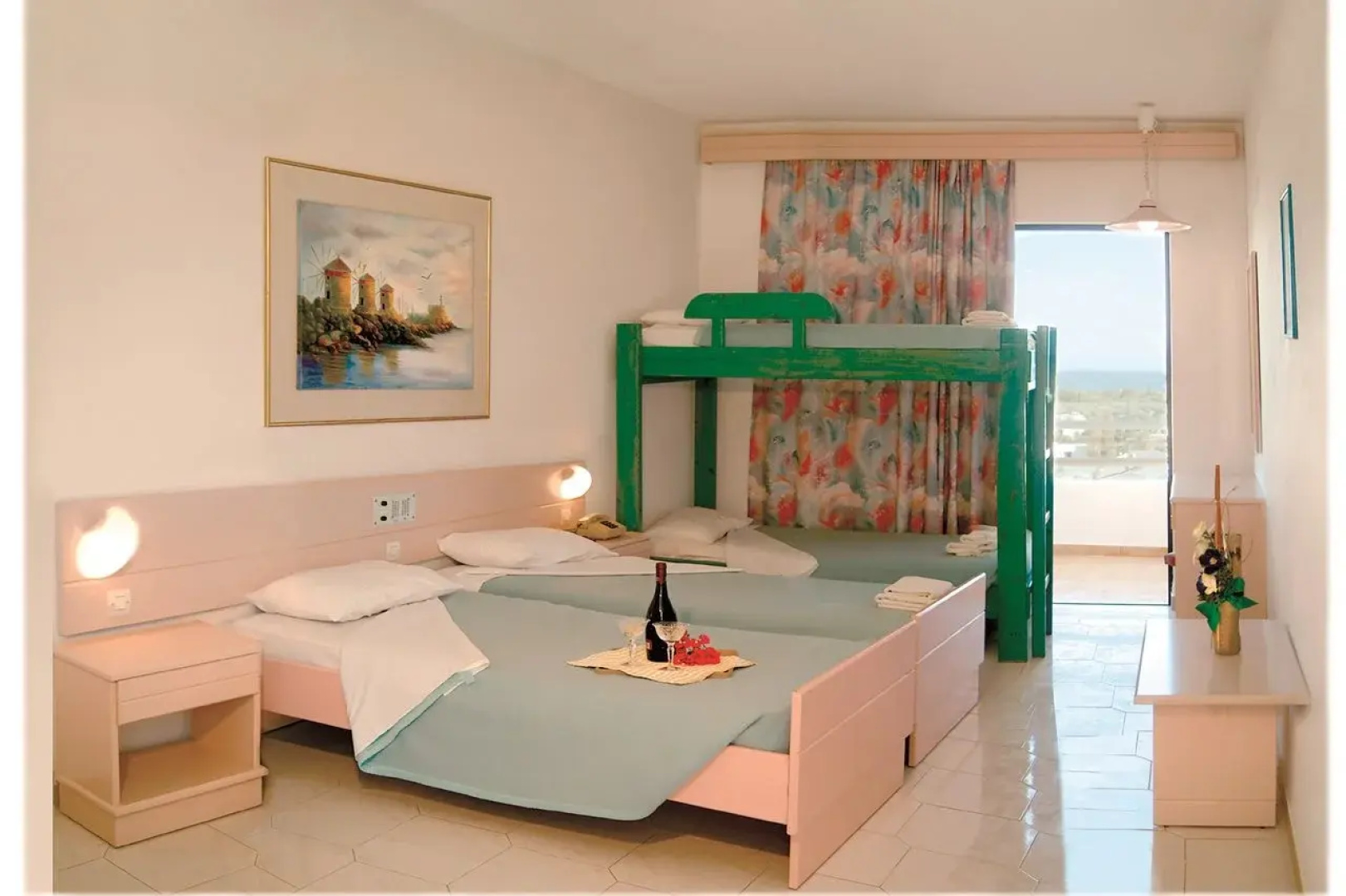 Hotel Iris