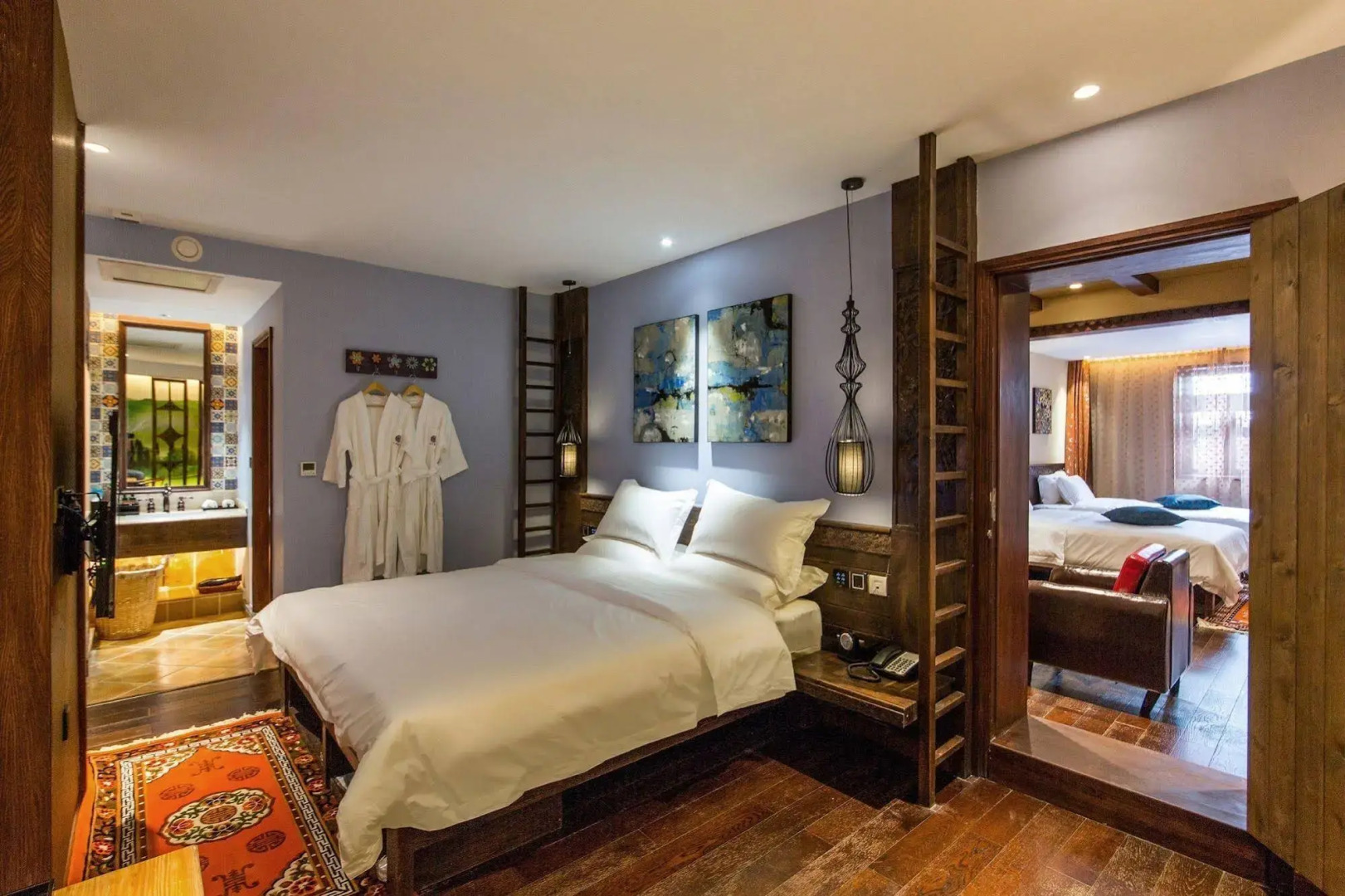 Shangri-la Bird of Paradise Inn