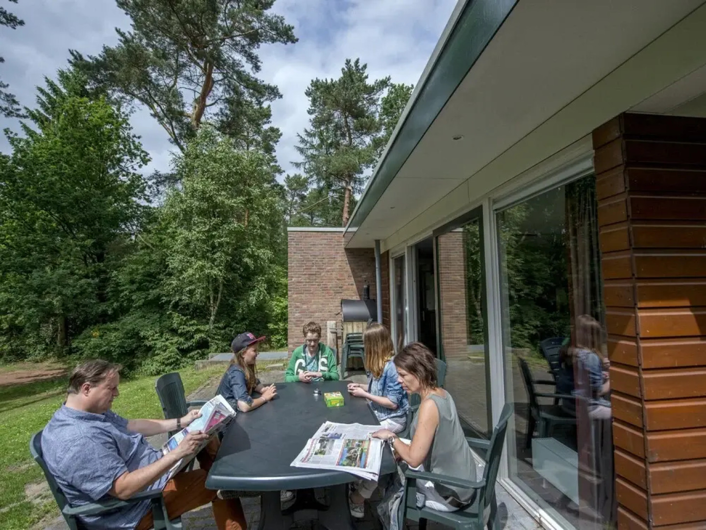 Comfortable Bungalow With a Fireplace, Near Assen