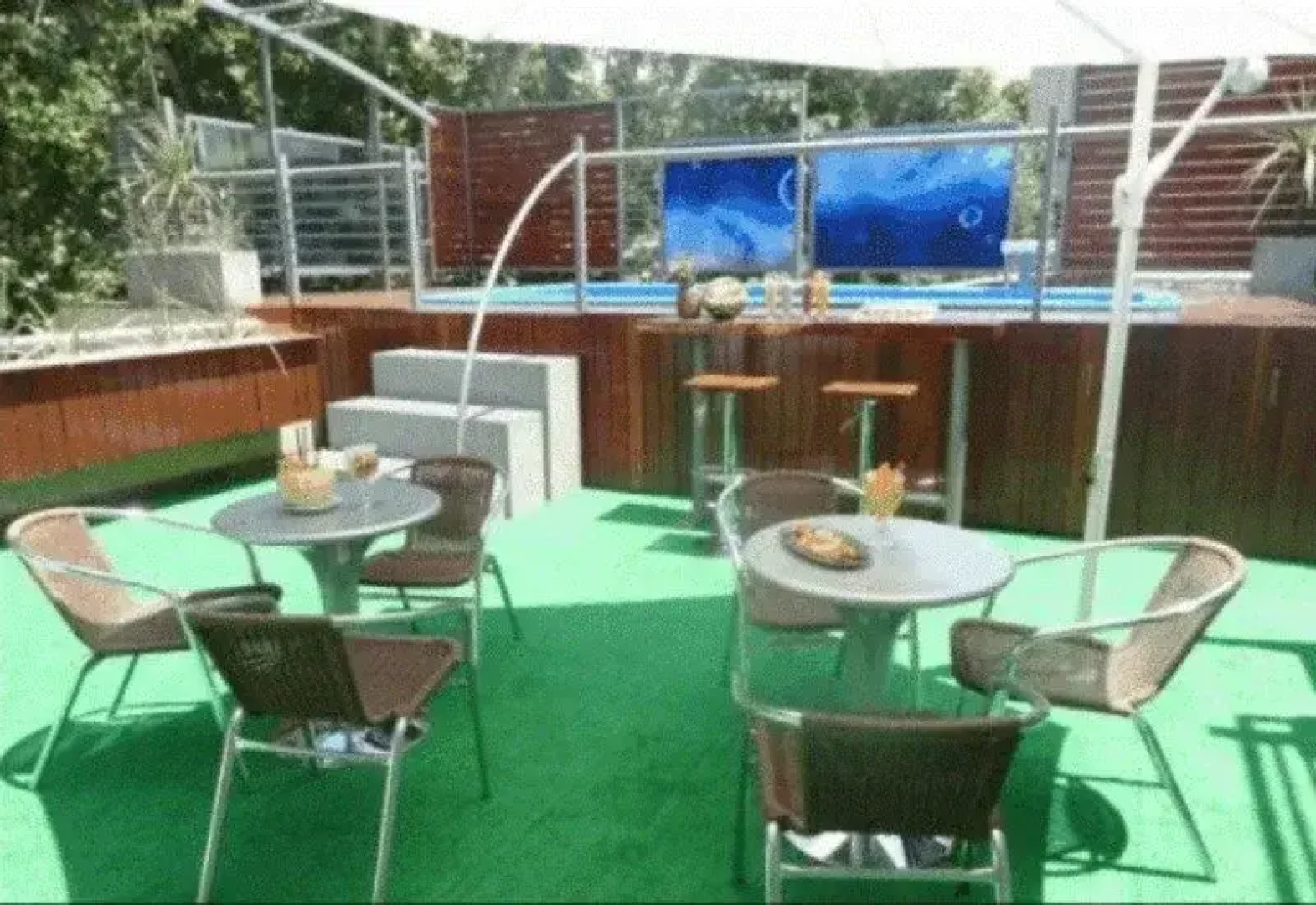 Gala Apartments