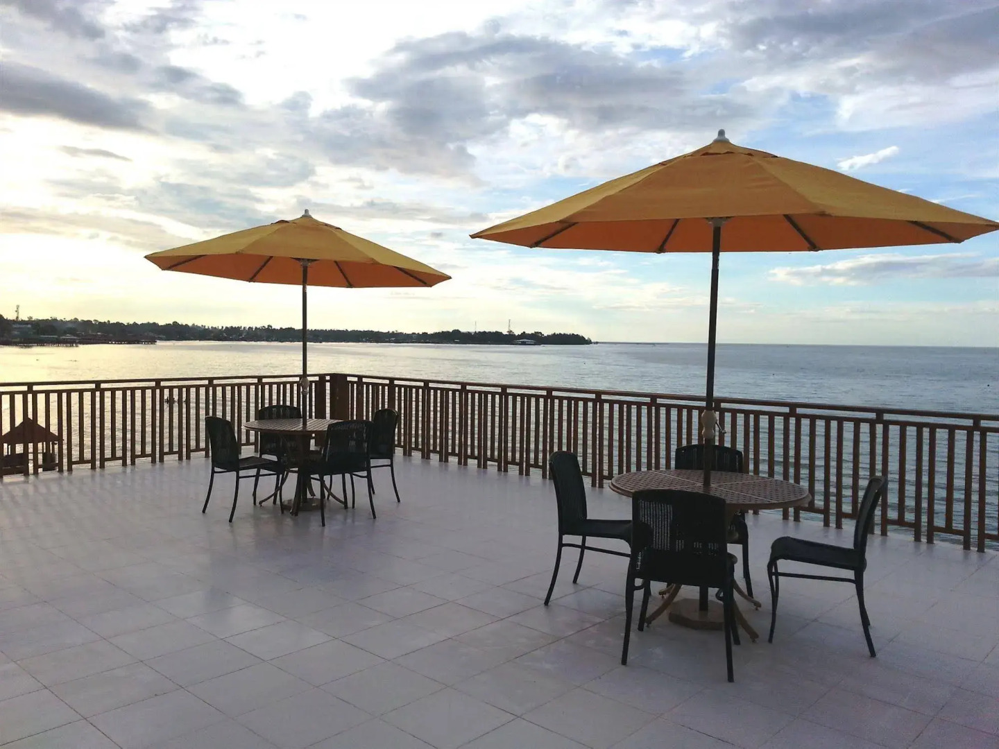 Apple Tree Resort and Hotel