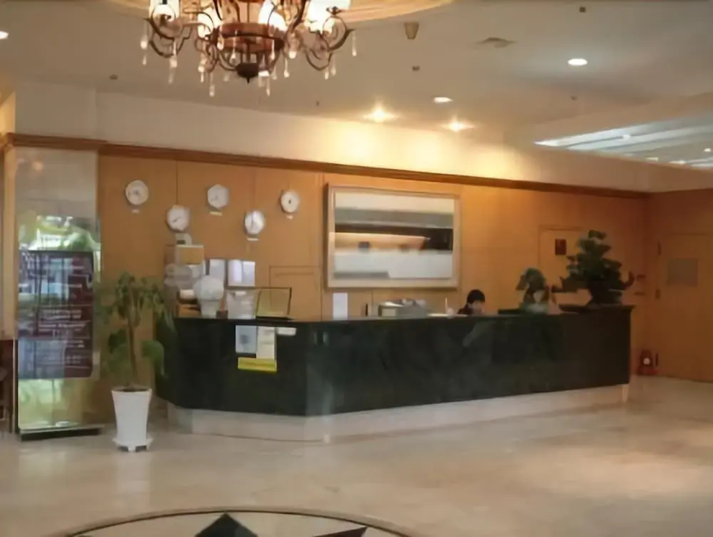 Lord Beach Hotel
