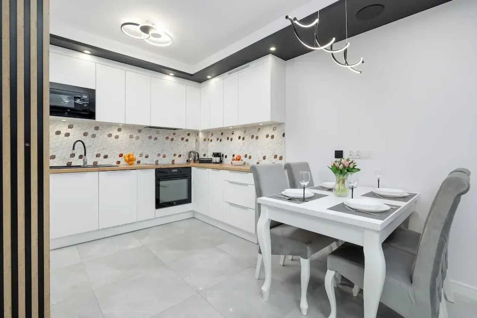 Apartment & Garden by Renters Prestige