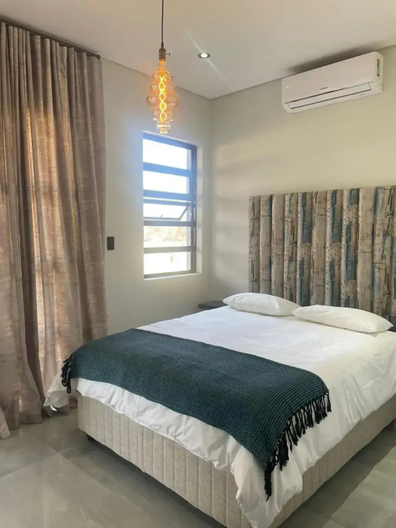 365@ Vaal de Grace Parys