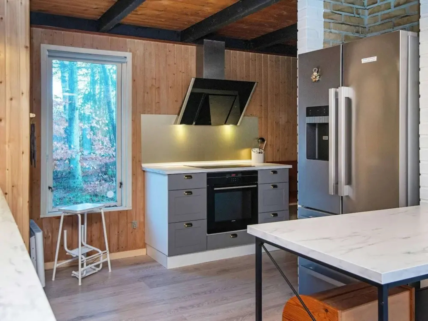 Tranquil Holiday Home in Glesborg with Hot Tub & Sauna