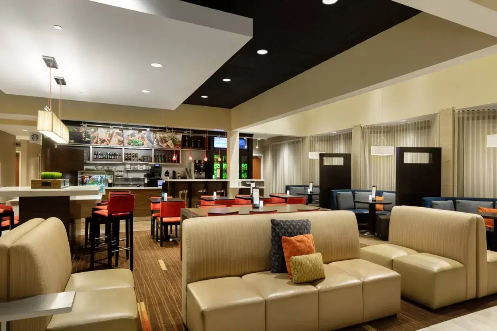 Courtyard by Marriott Dallas-Fort Worth/Bedford