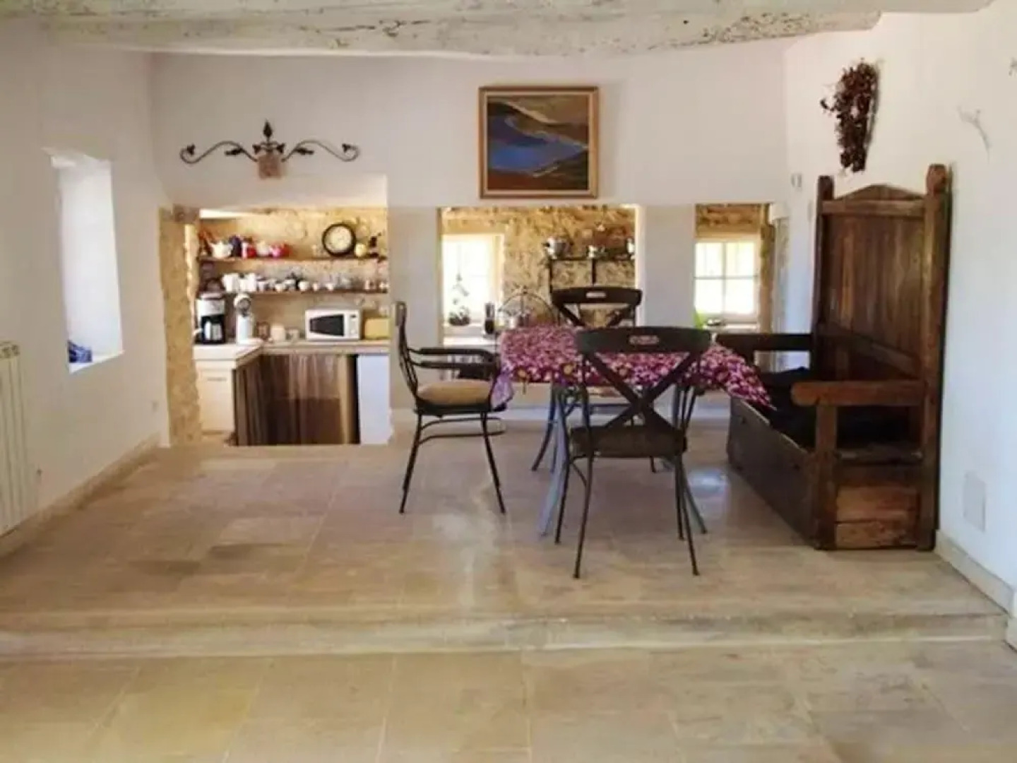 Villa with 8 Bedrooms in Bonnieux, with Wonderful Mountain View, Private Pool, Furnished Garden