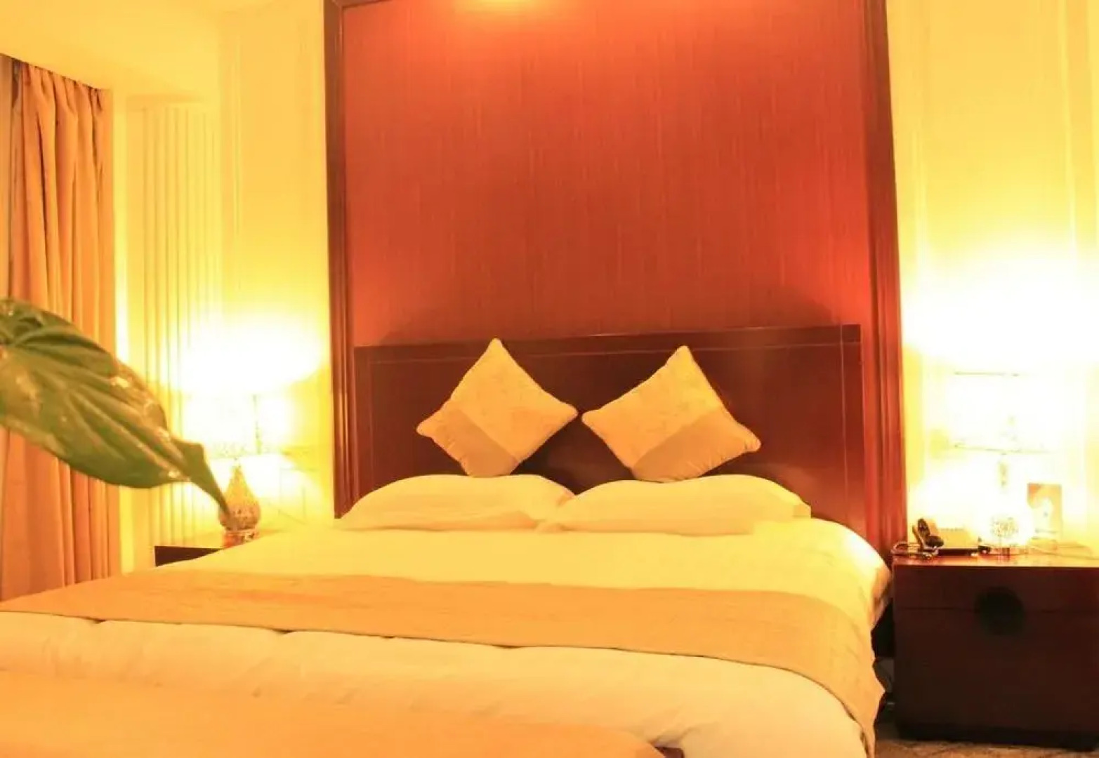 Pujing Holiday Hotel - Anji