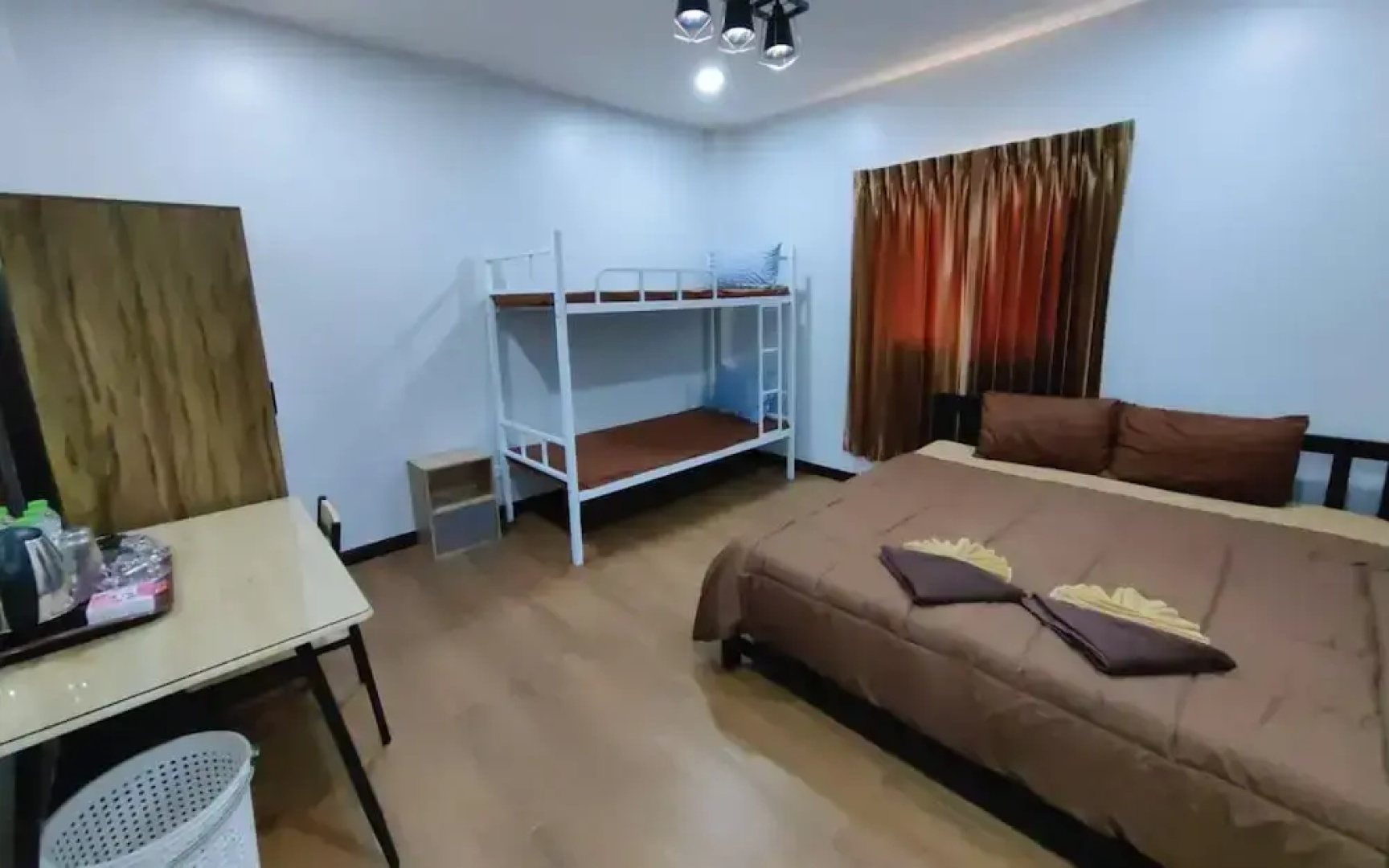 Trang Villa Hotel And Water Park
